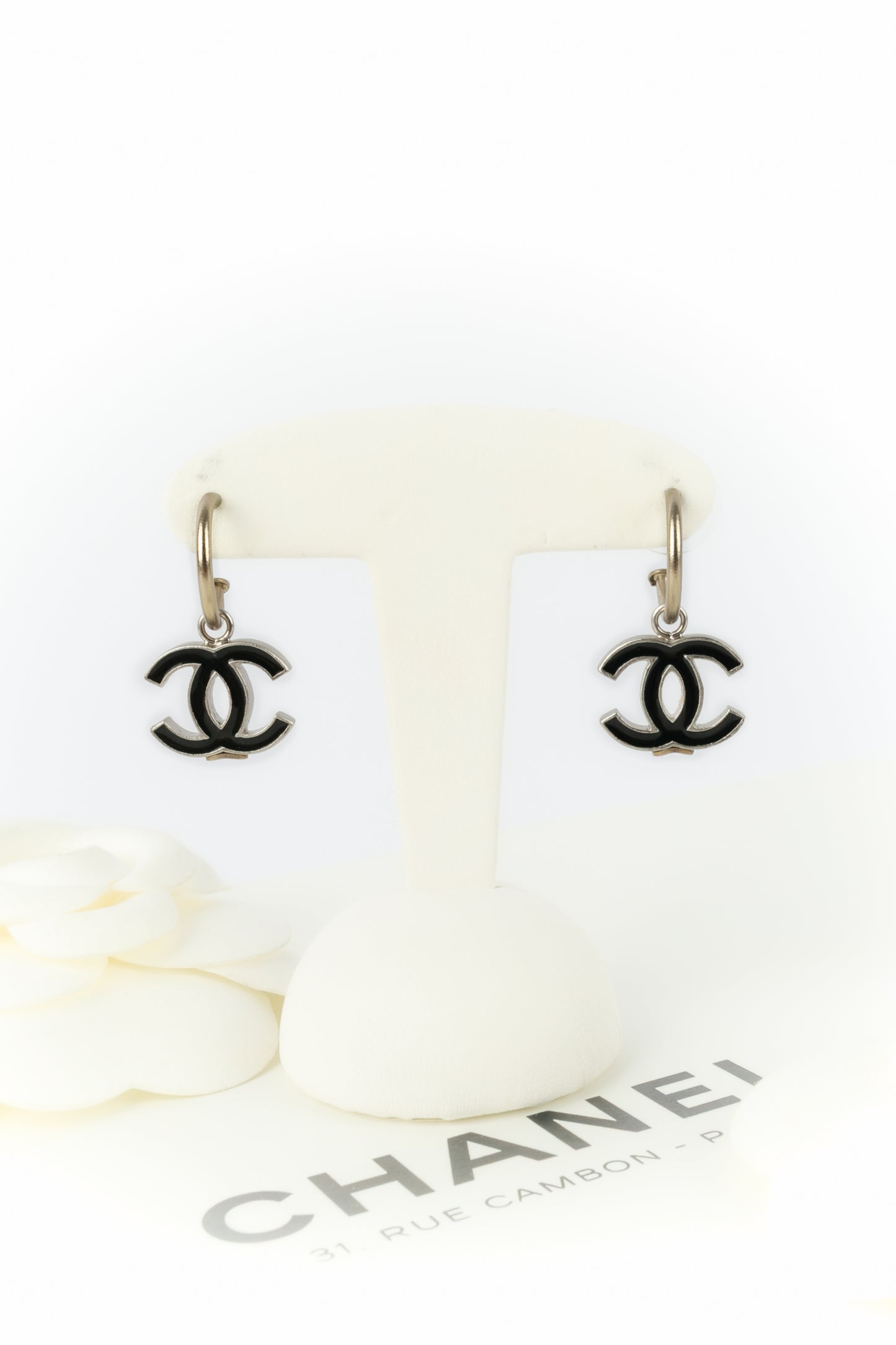 Boucles d'oreilles cc Chanel