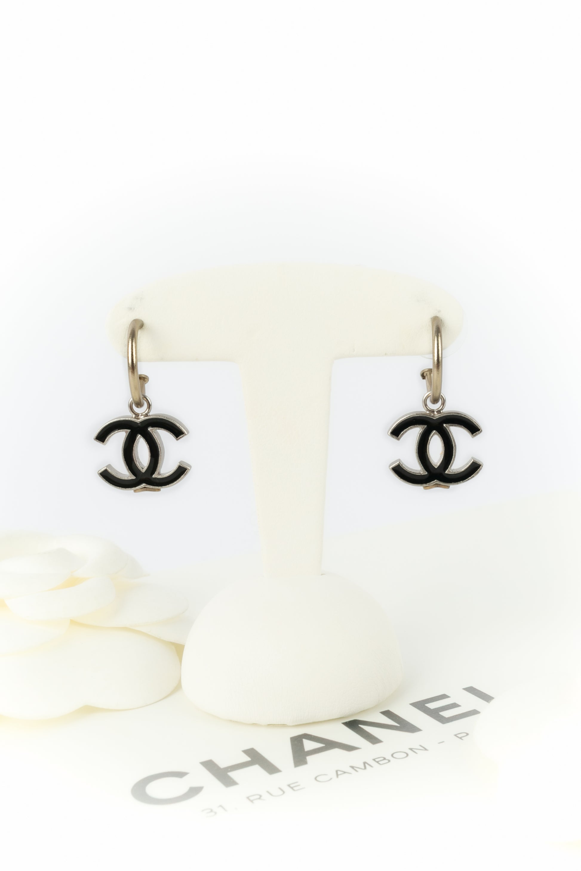 Boucles d'oreilles cc Chanel