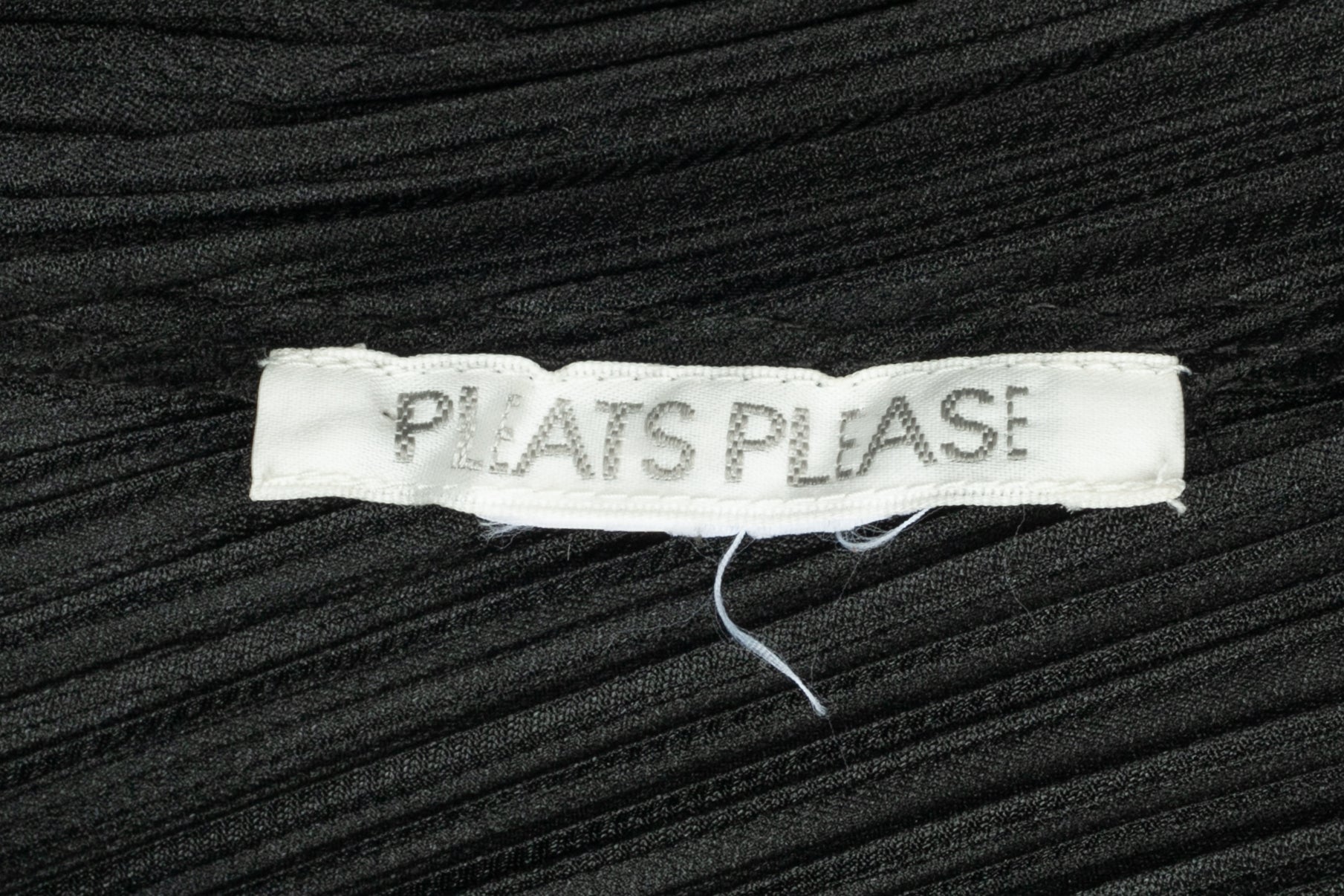 Ensemble noir Pleats Please