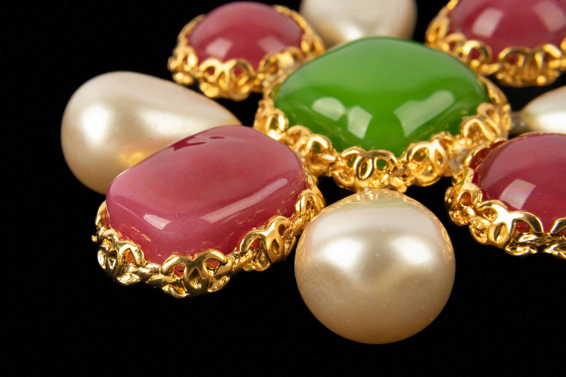 Collier croix Chanel 1990's