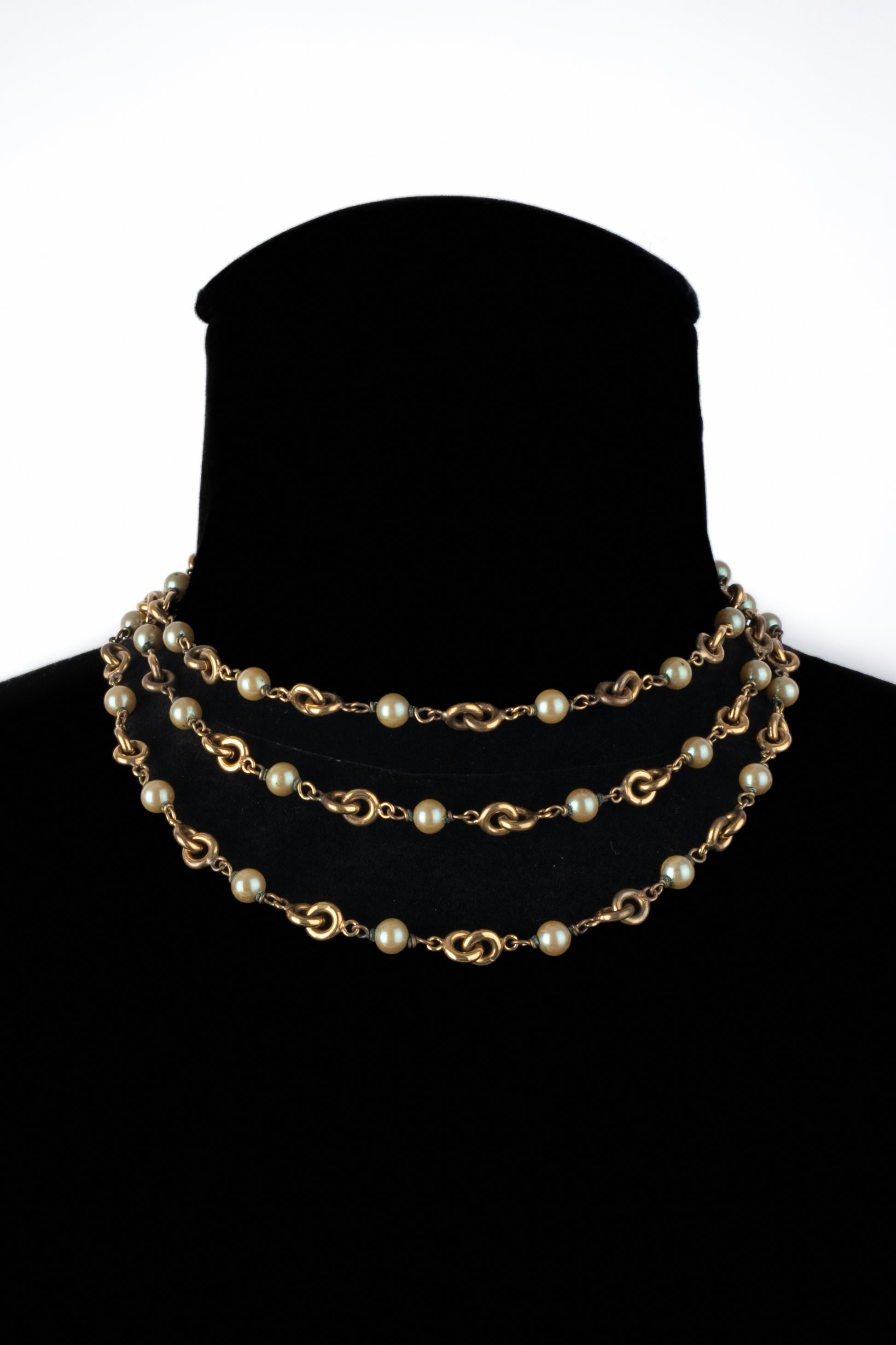 Collier de perles Chanel 1960's