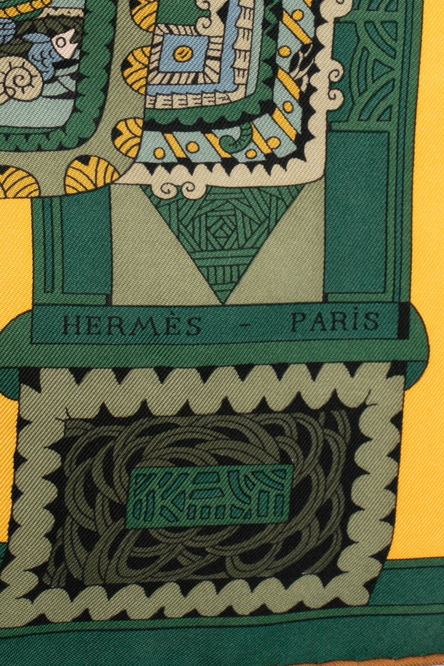 Foulard / Carré "Astres et Soleil" Hermès