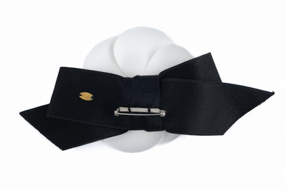 Broche Camélia Chanel