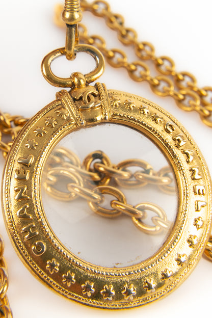 Collier loupe Chanel