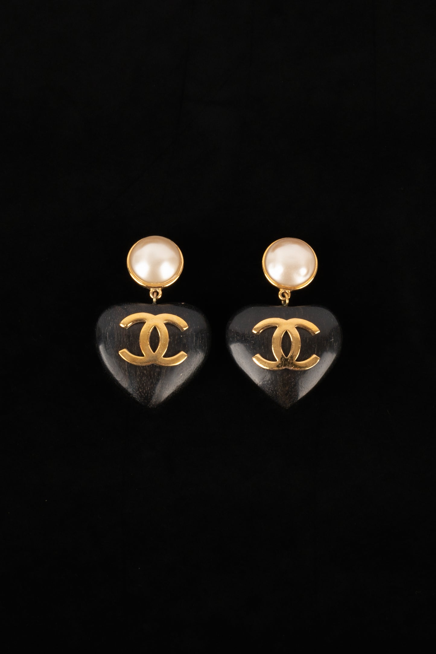 Boucles d'oreilles coeur Chanel 1992