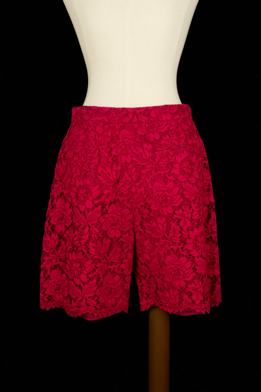 Short en dentelle rouge Valentino 