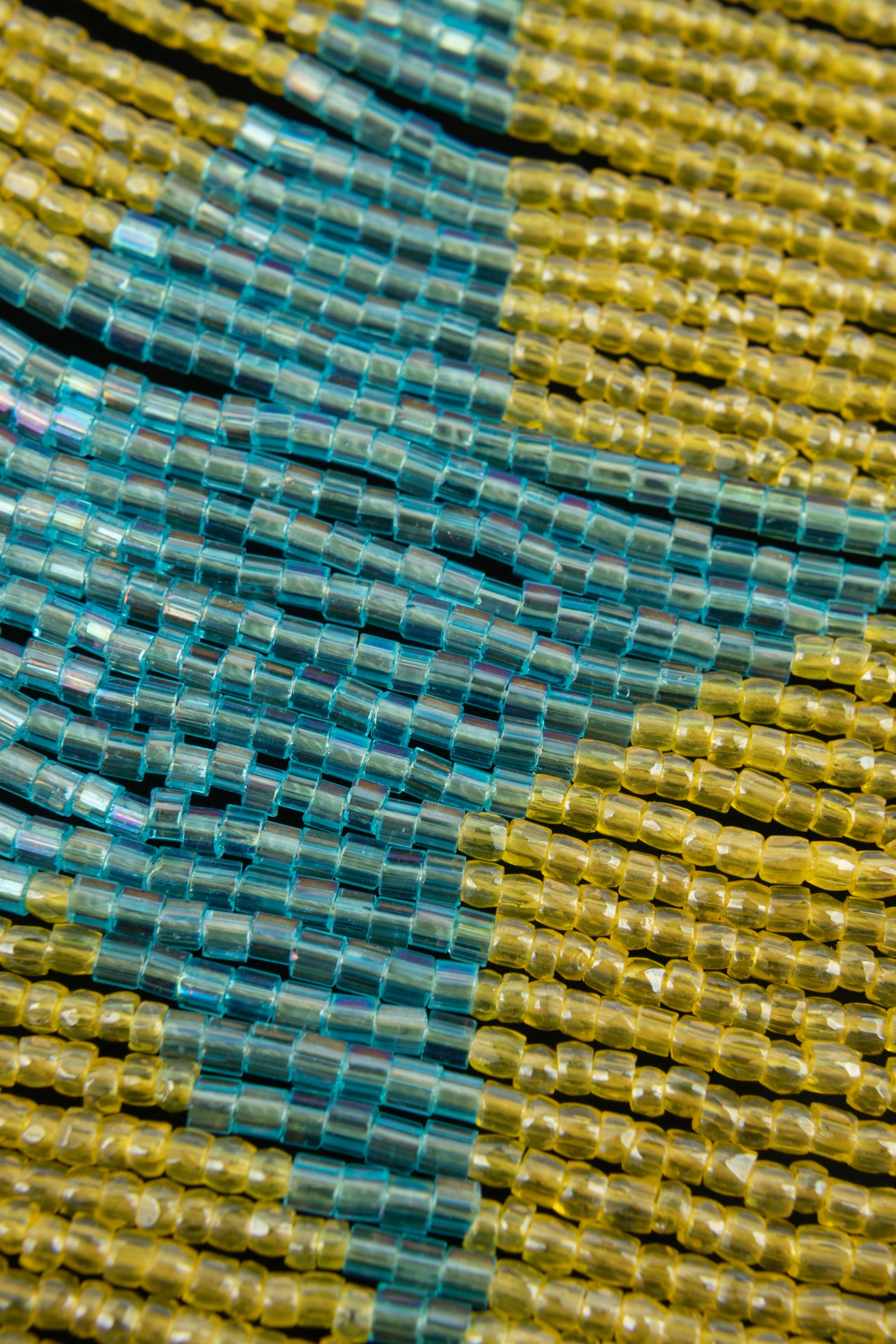 Collier "Logomania" Dior 2000