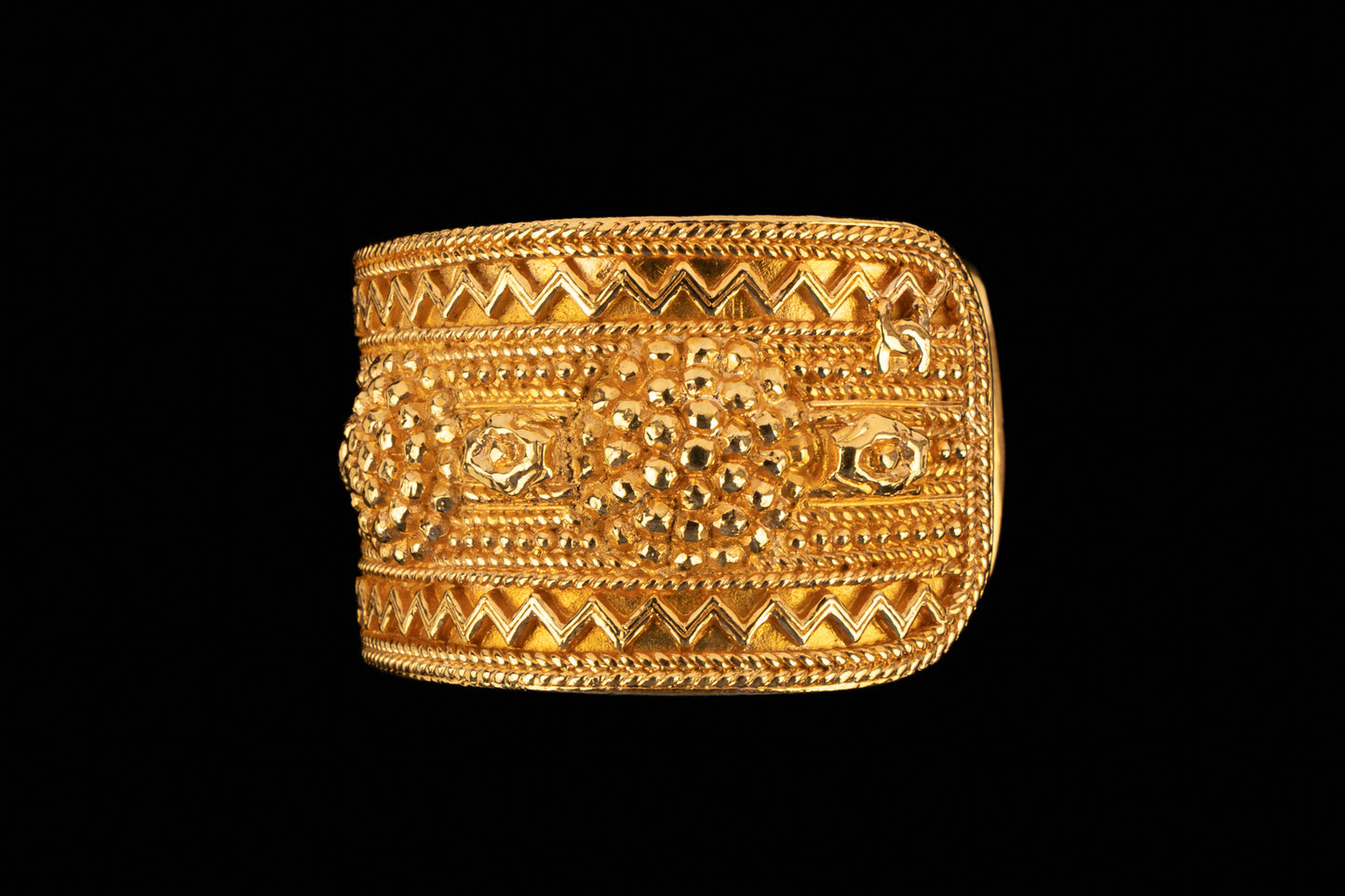 Bracelet manchette Chanel 1985's