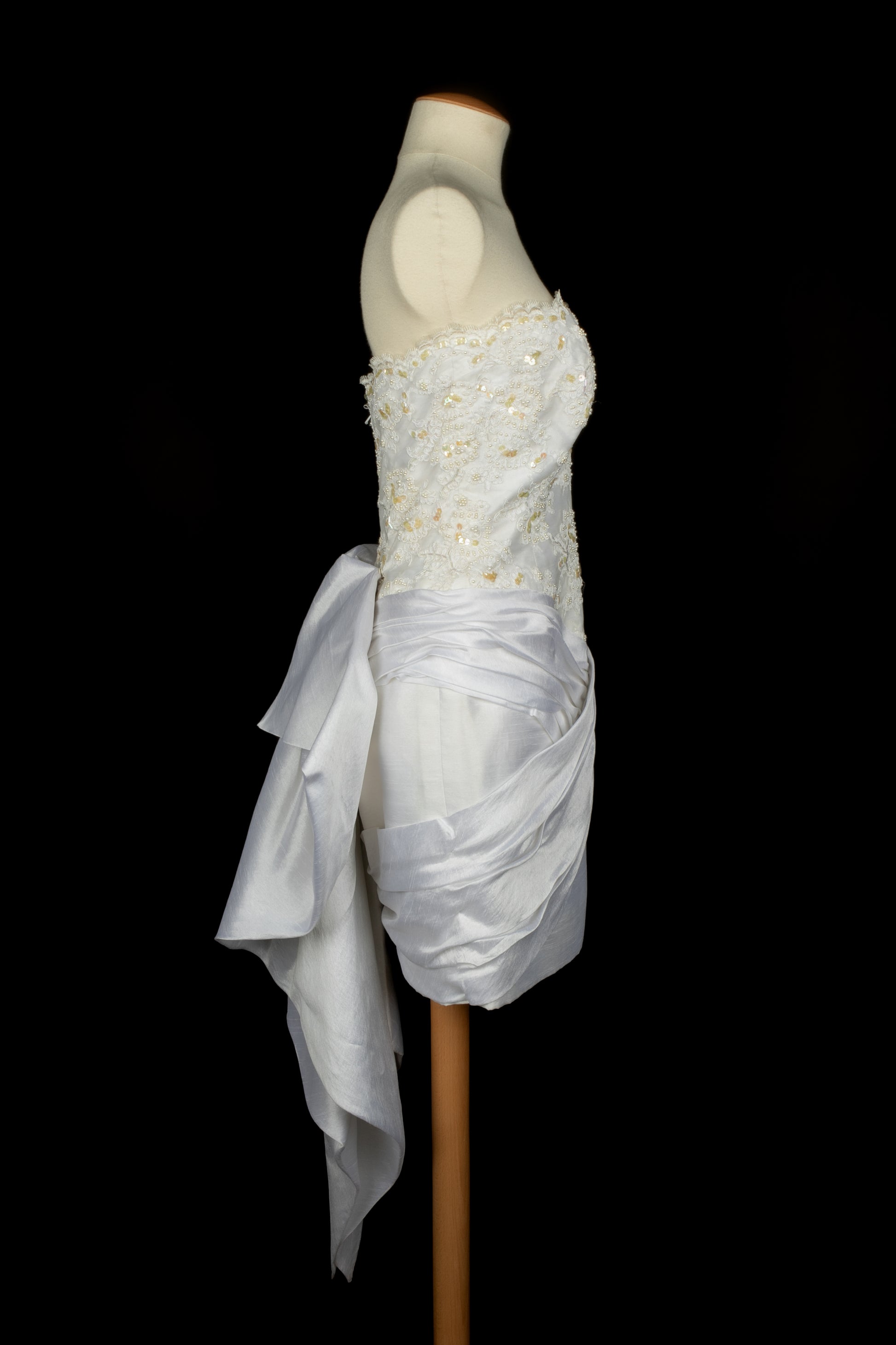 Robe blanche Loris Azzaro