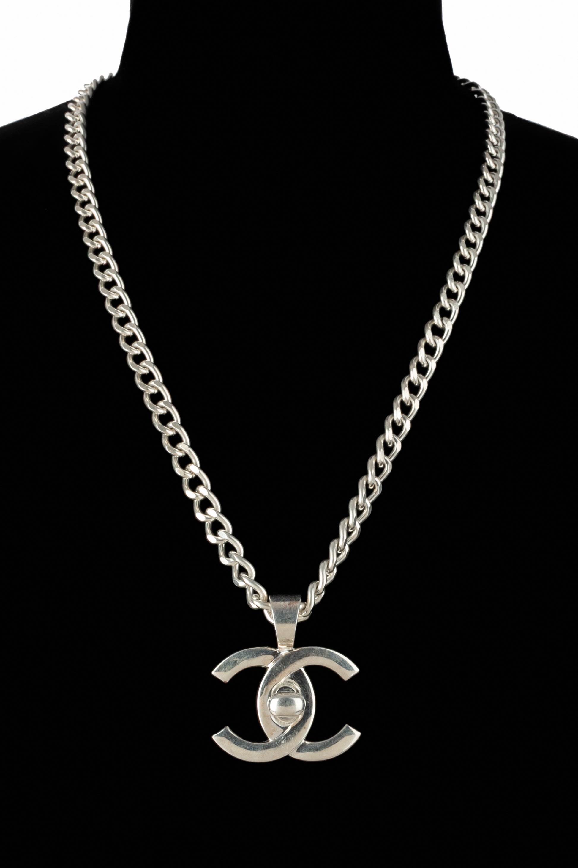 Collier tourniquet Chanel 1996