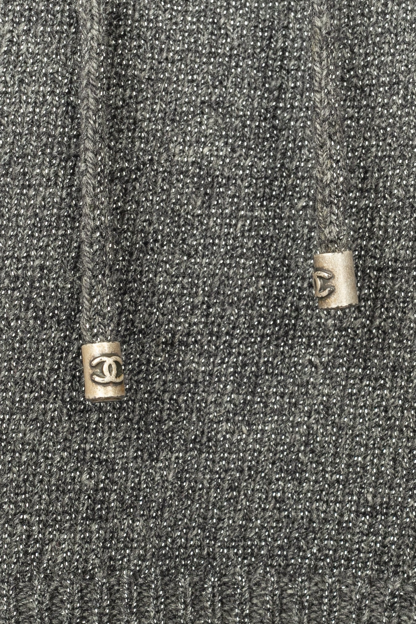 Pull à capuche Chanel 1998