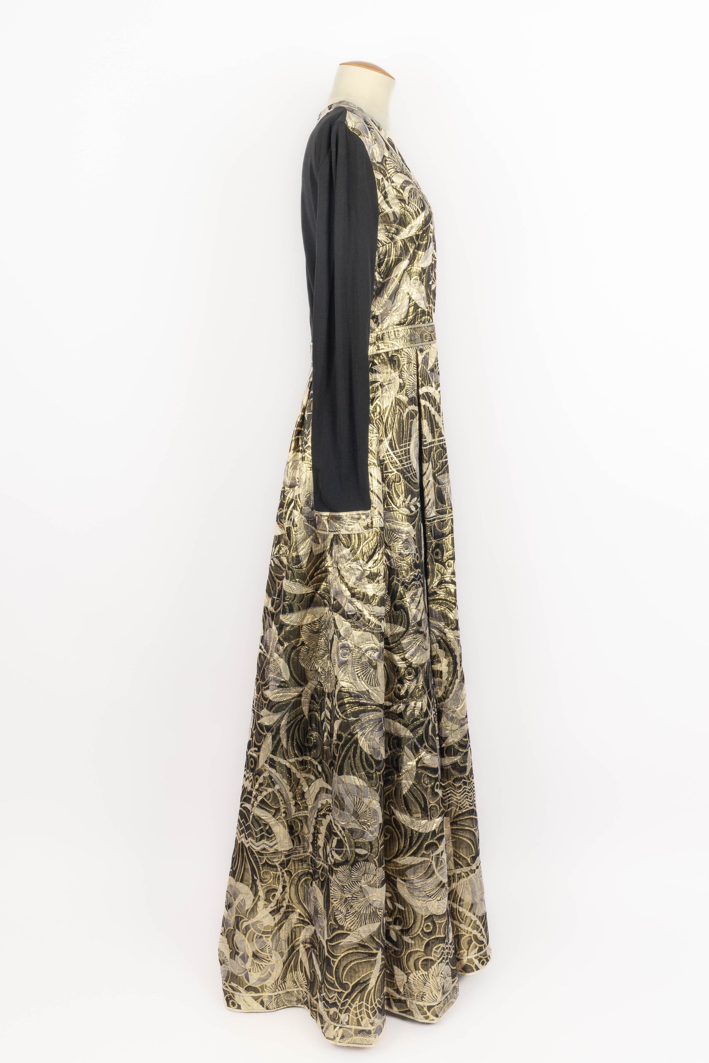 Robe Léonard Pre Fall 2019