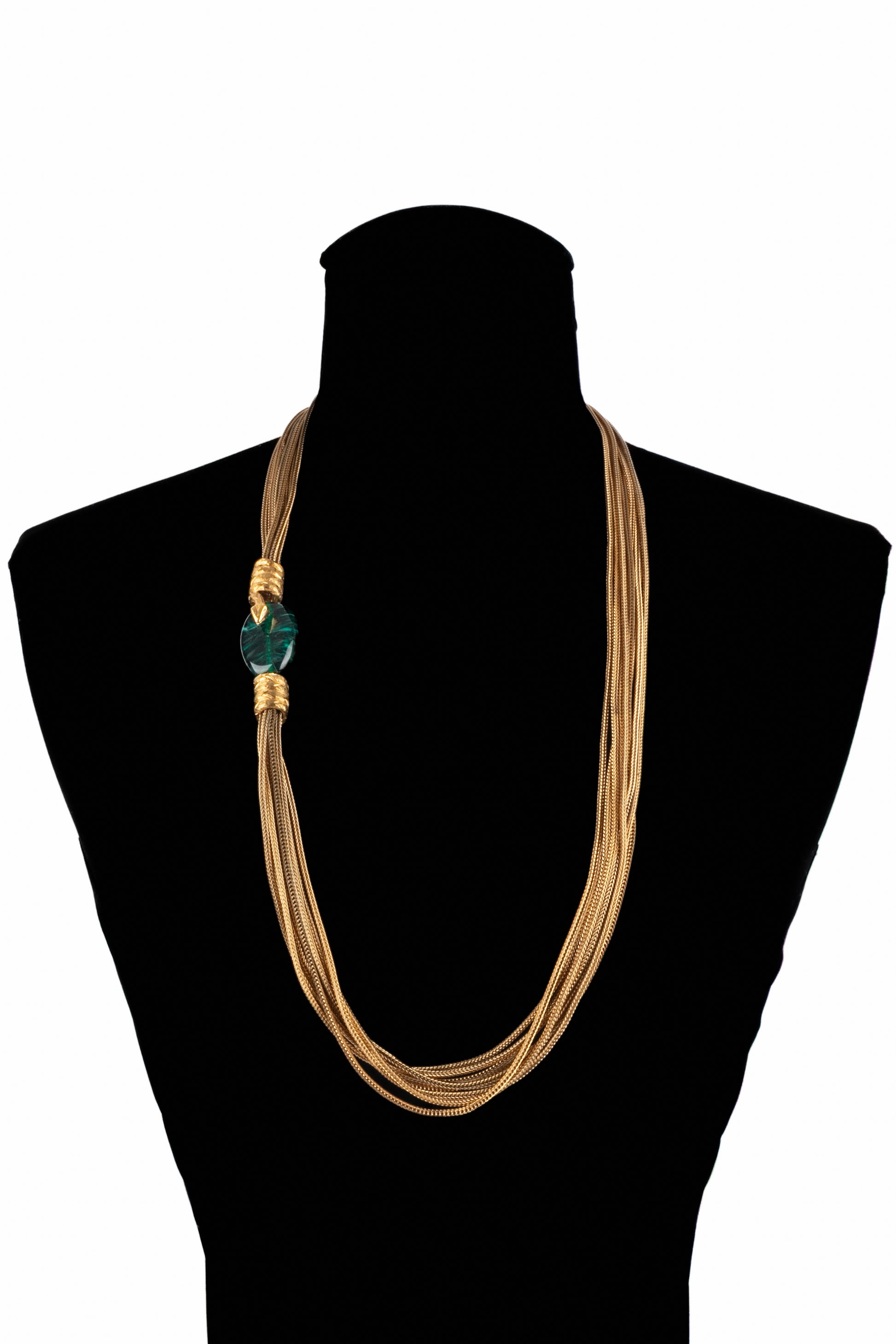 Collier ancien Chanel par Goossens