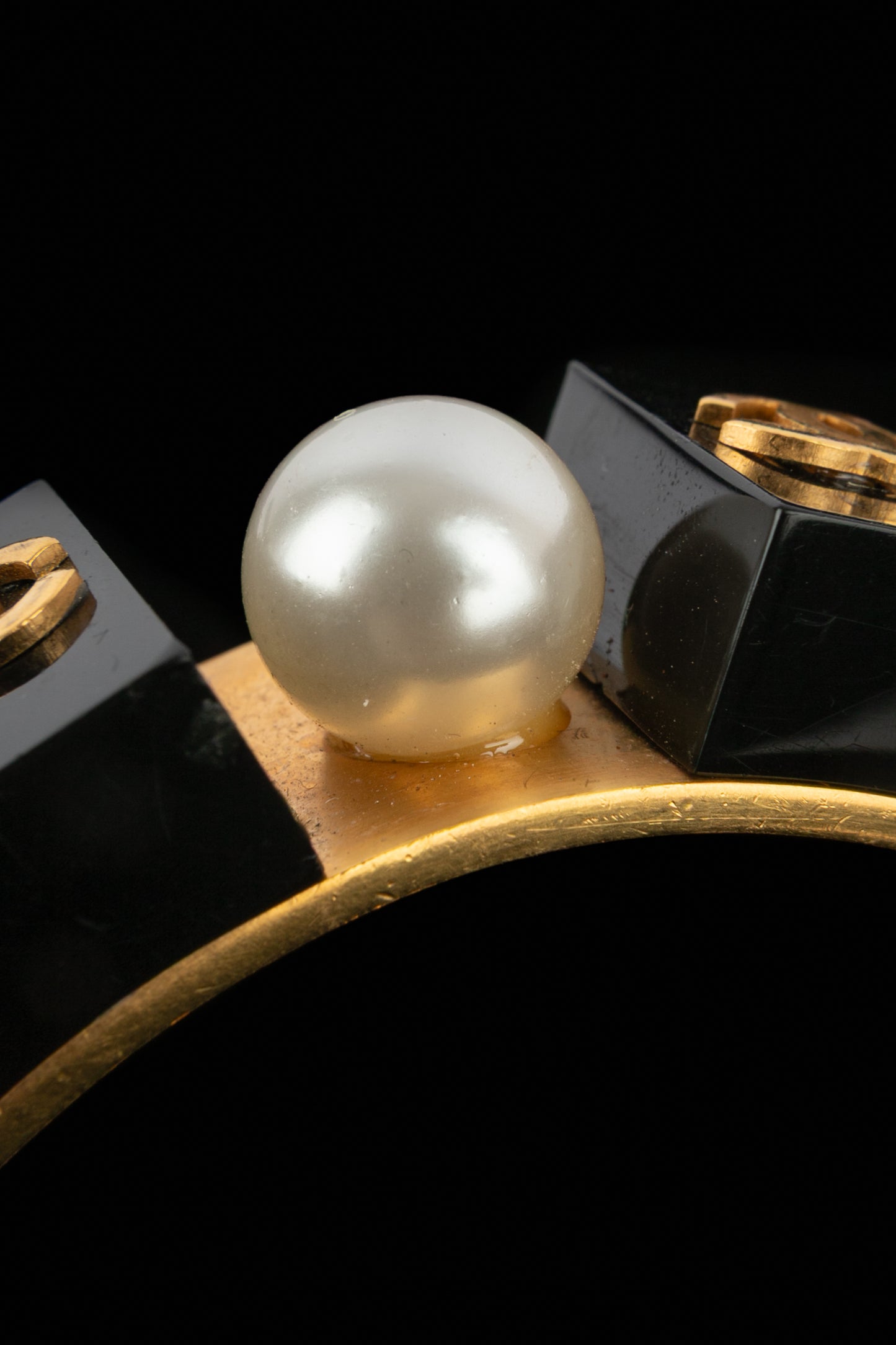 Bracelet Chanel Haute Couture 1980's