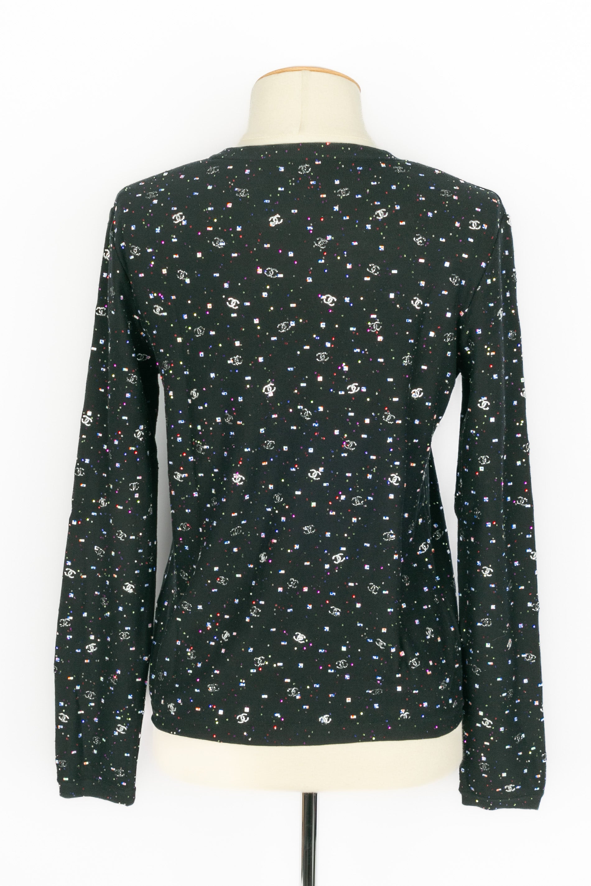 Top à paillettes Chanel