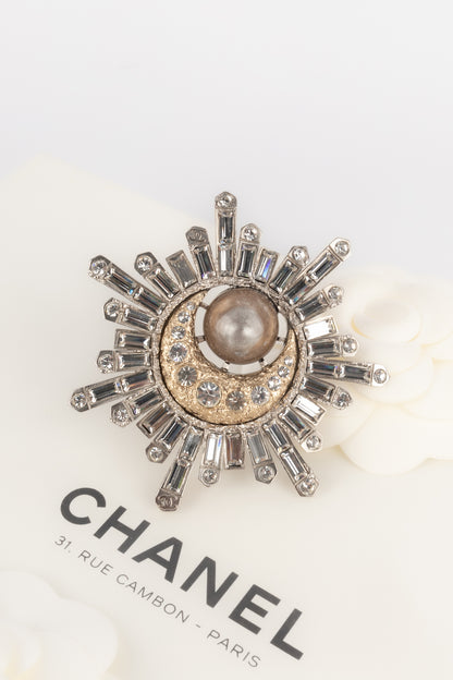 Broche Chanel défilé