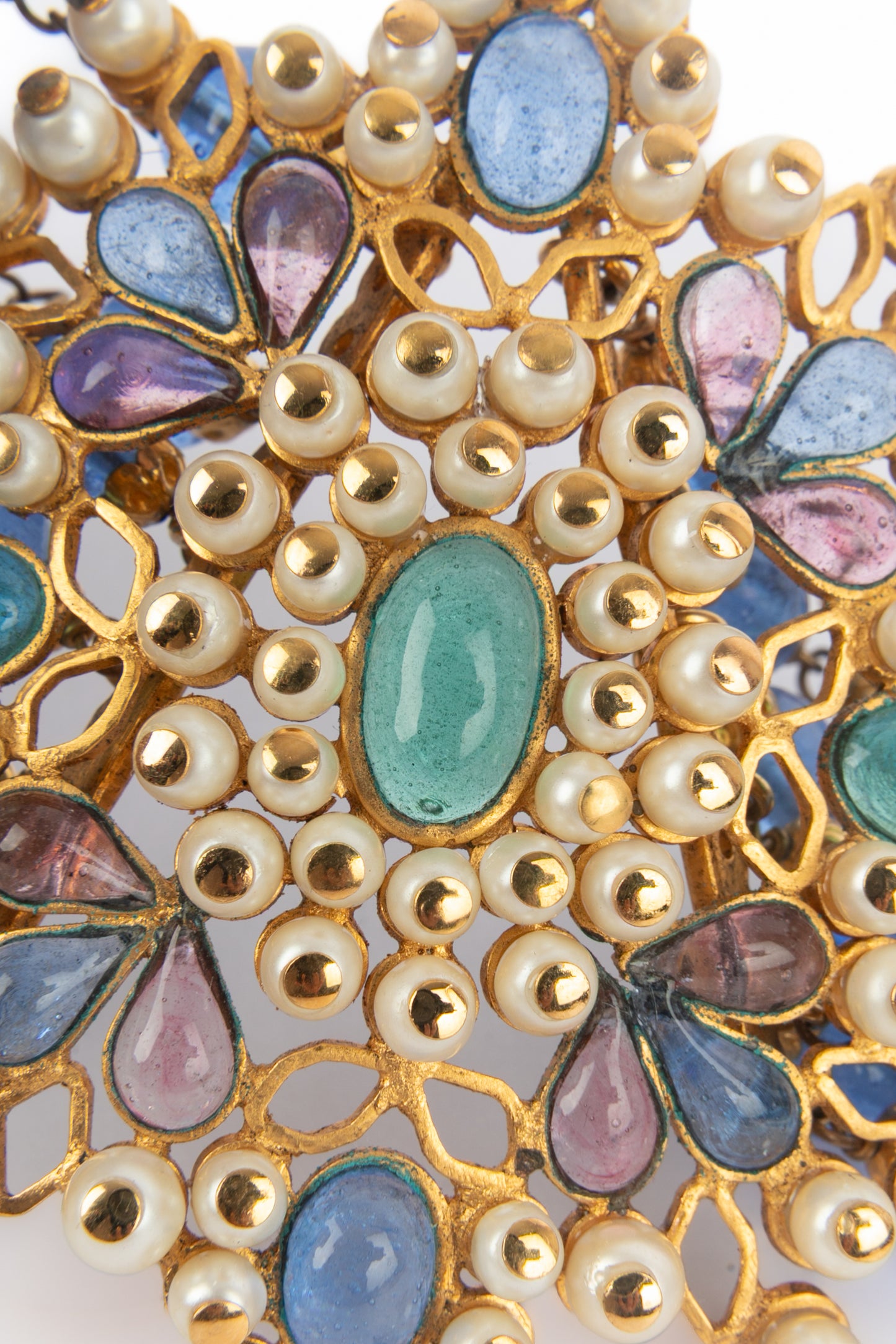 Collier court Chanel 1980's