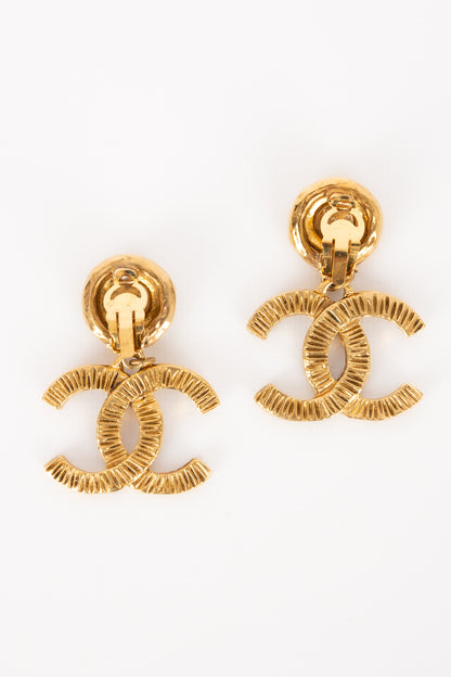 Boucles d'oreilles cc Chanel