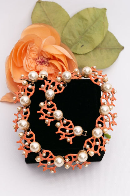 Collier corail en métal émaillé