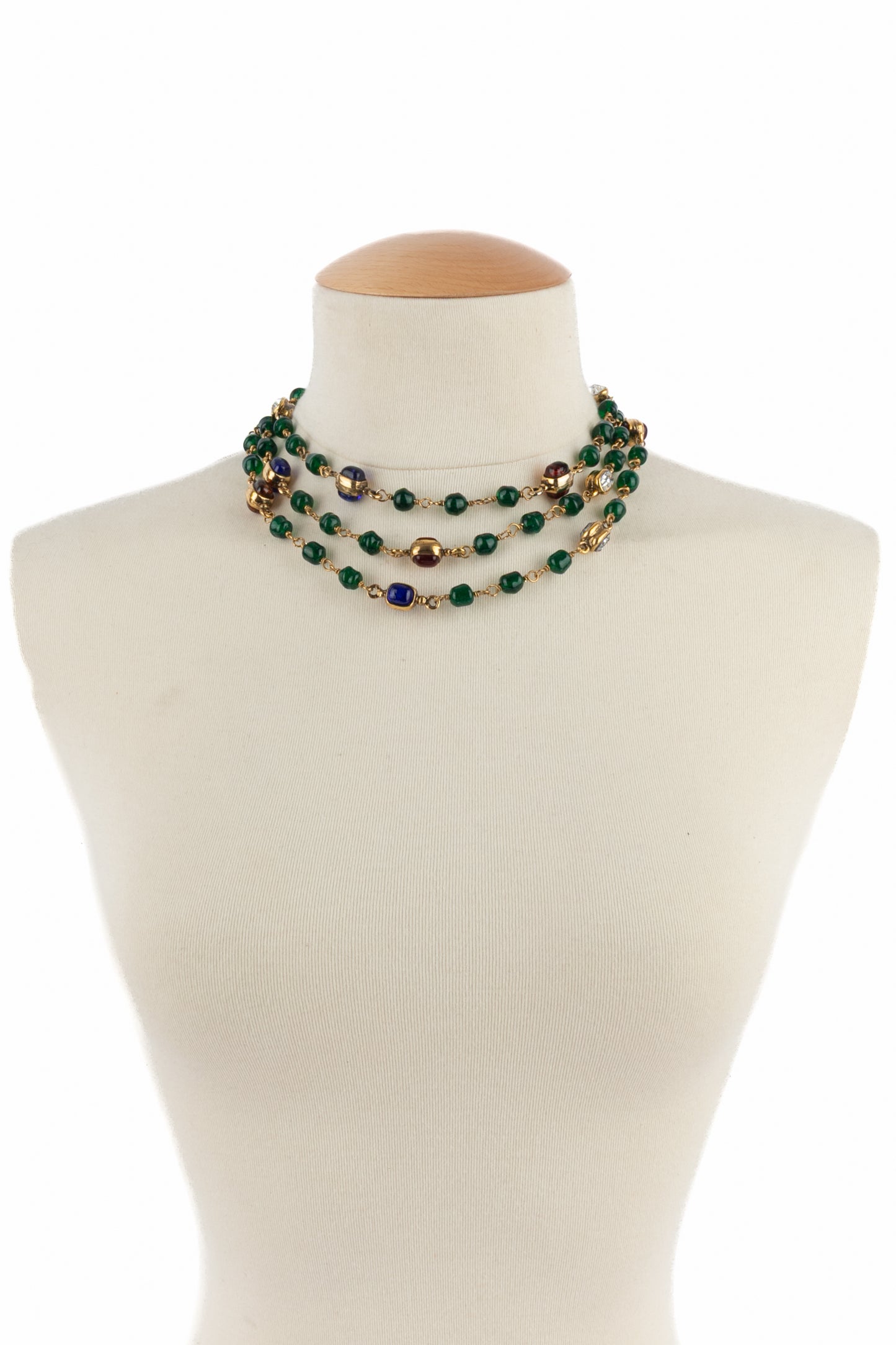 Collier de perles vertes Chanel 1984