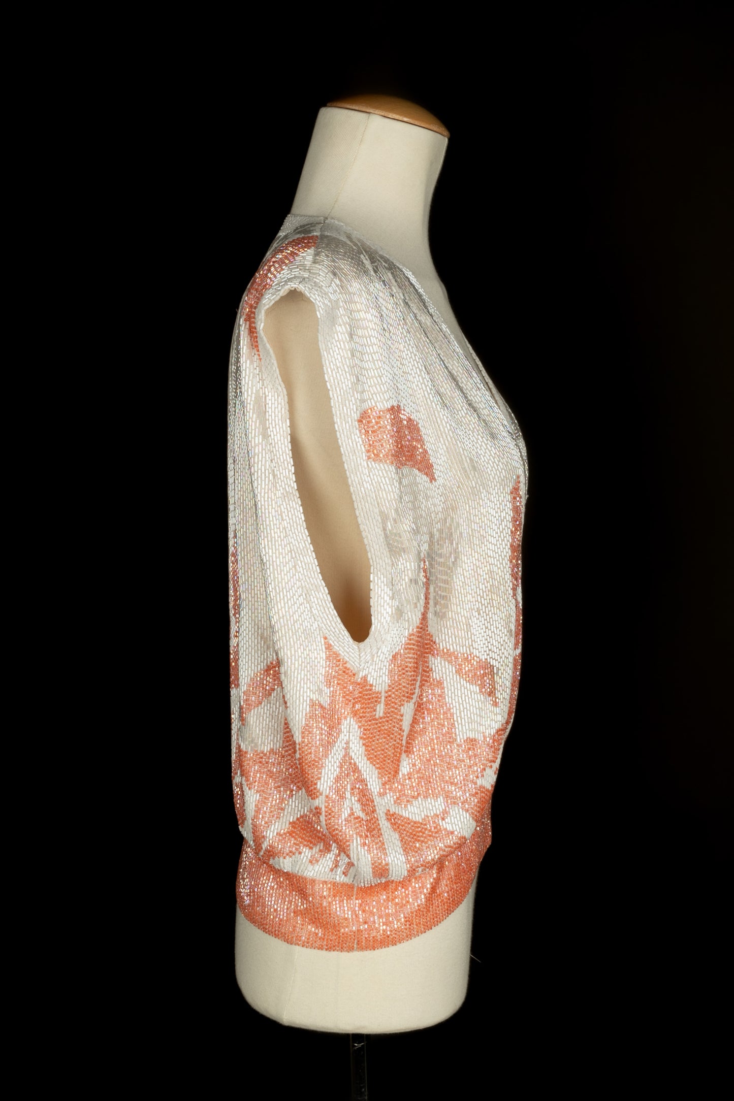 Haut perlé blanc et corail Louis Féraud Haute Couture 