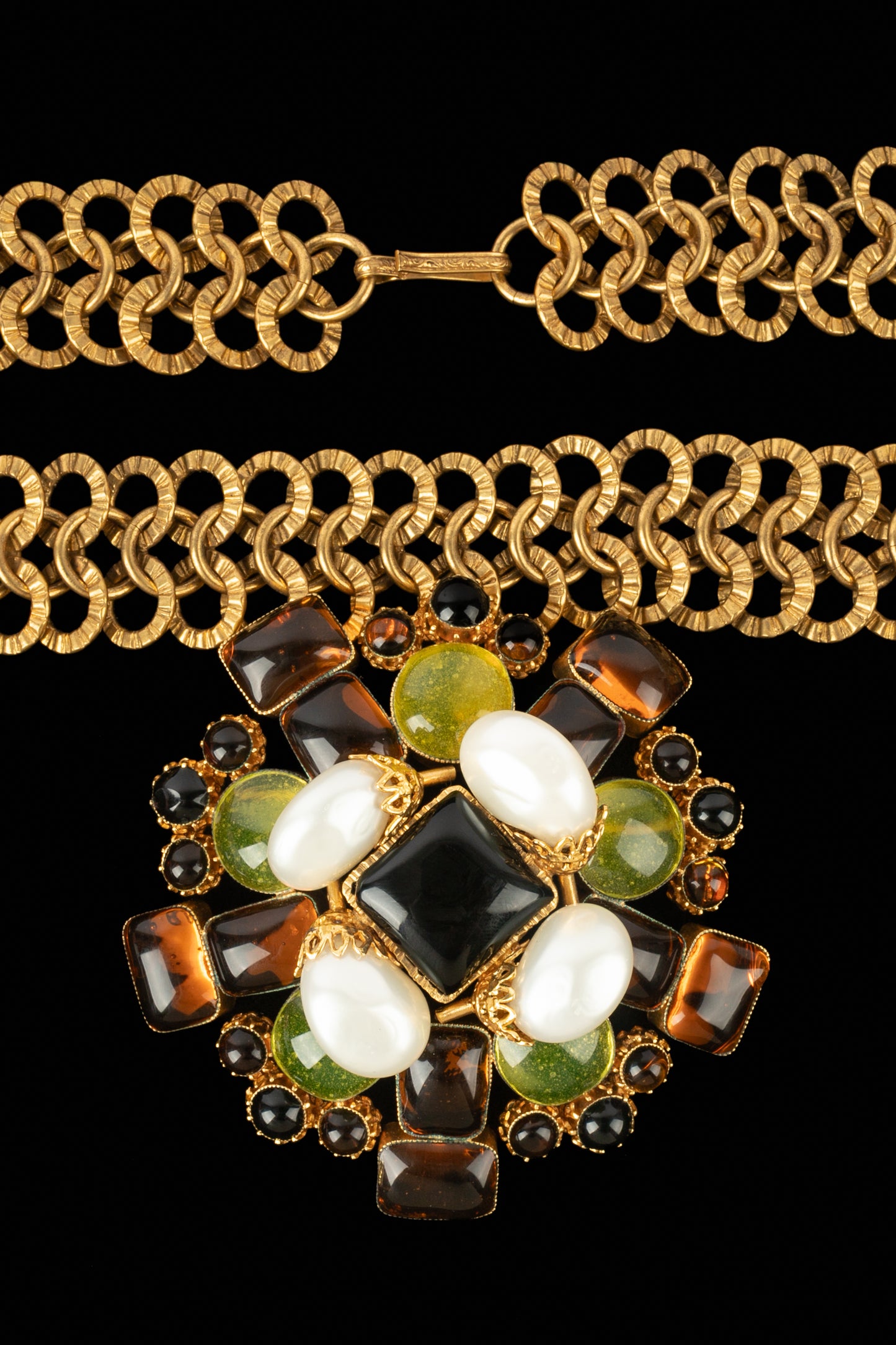 Collier pendentif Chanel 1990's