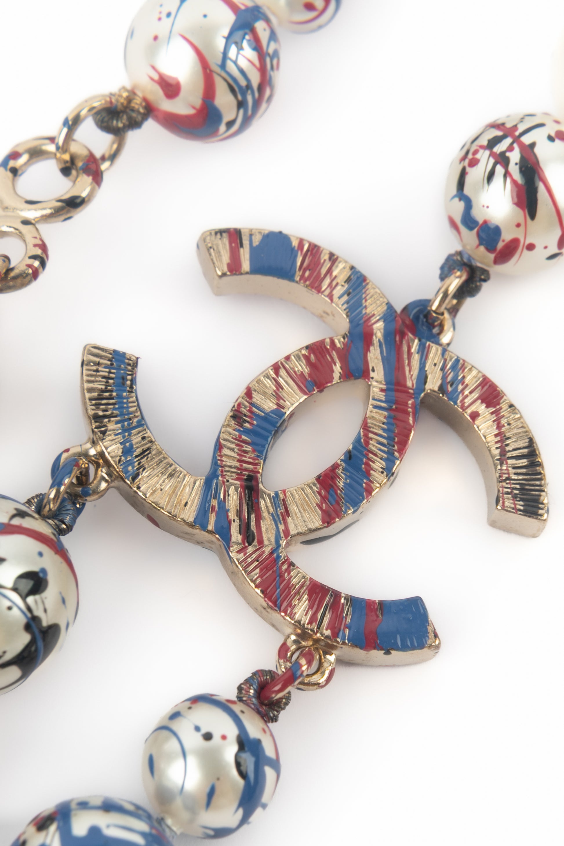 Collier de perles Chanel 2013