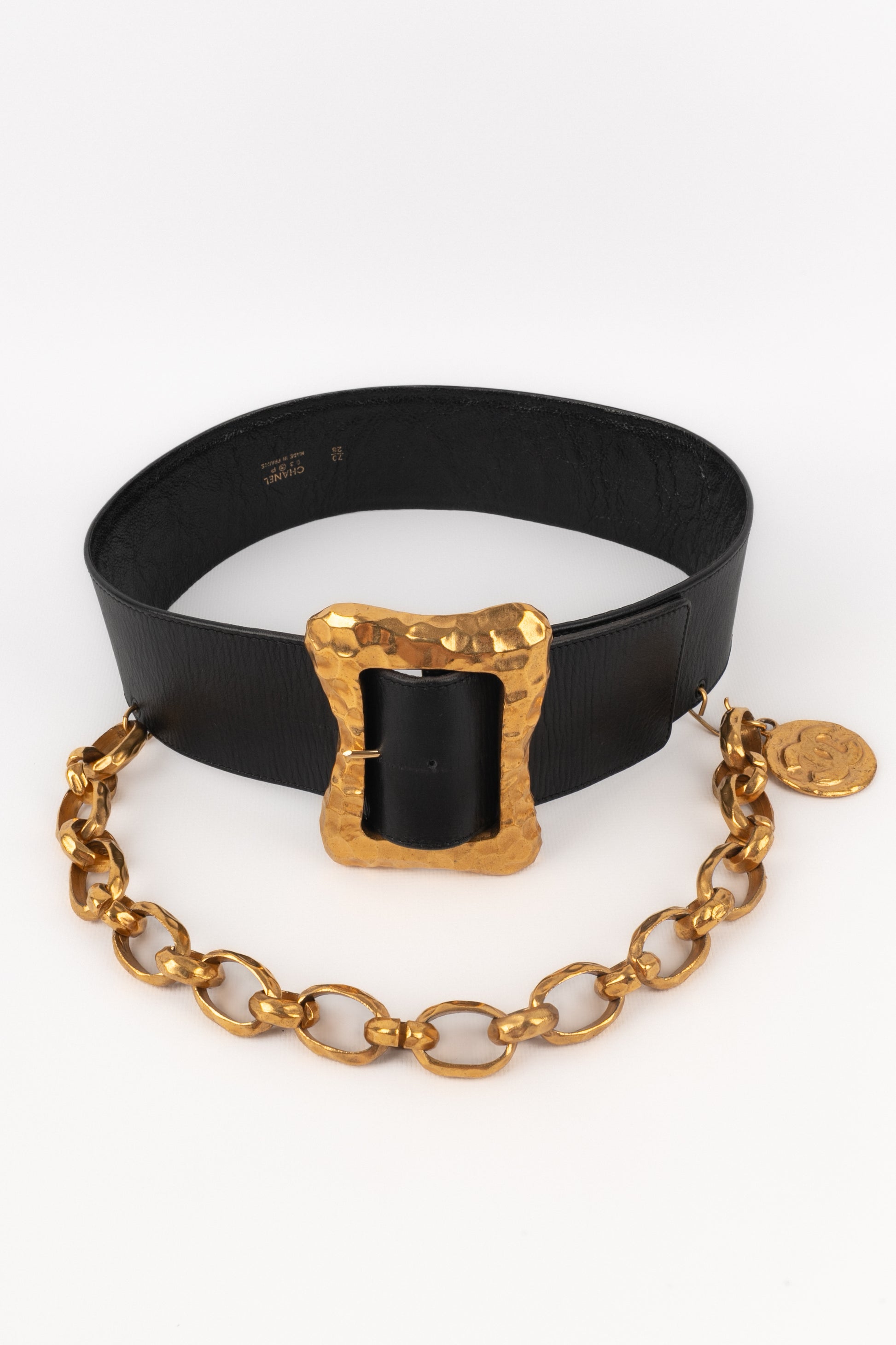 Ceinture en cuir Chanel Printemps 1993