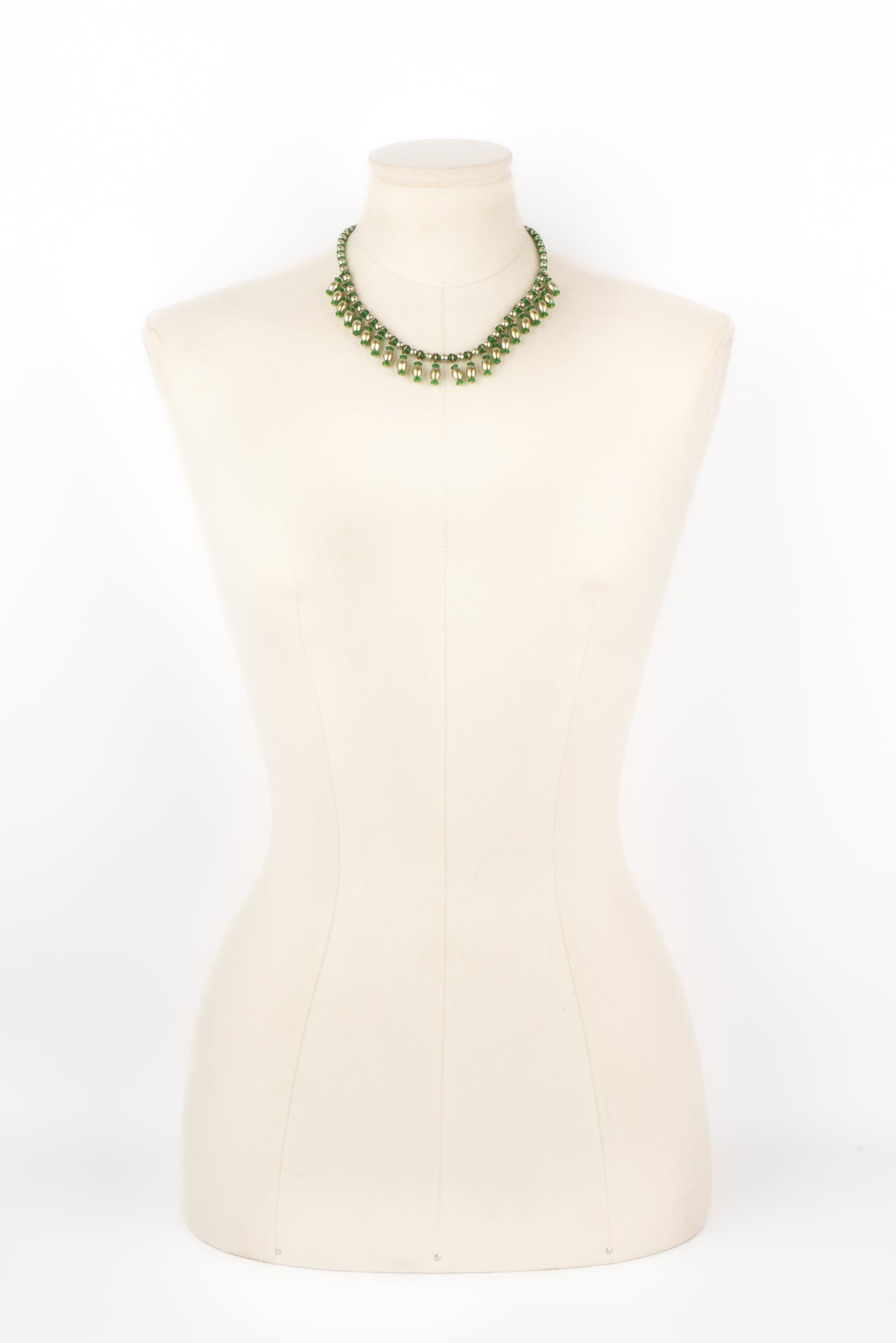 Collier vert vintage