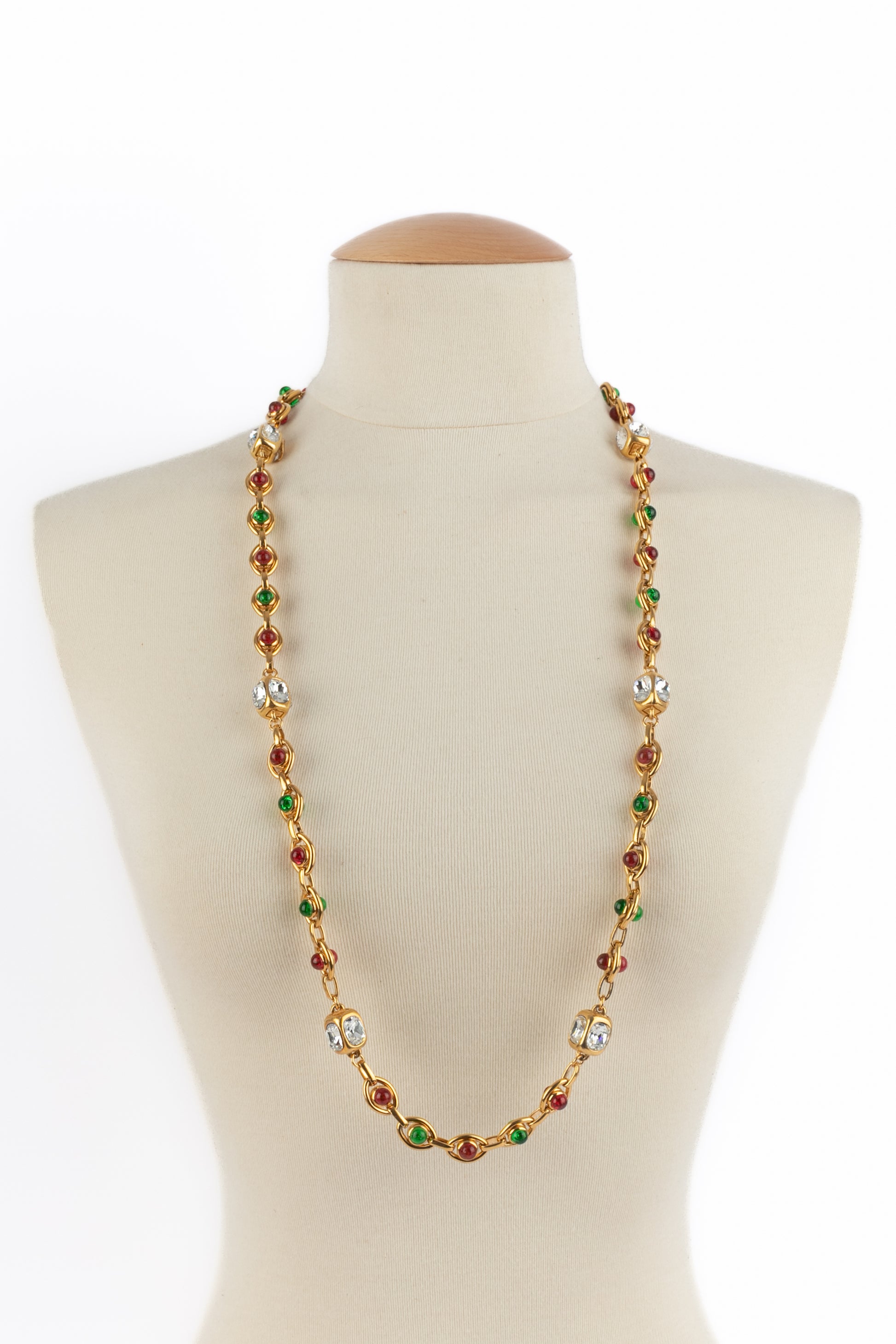 Collier en pâte Chanel 1990's