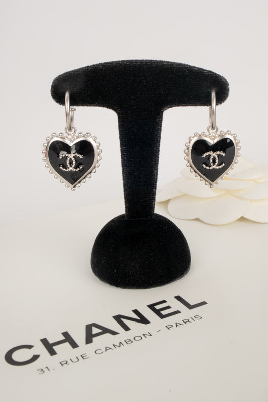 Boucles d'oreilles coeur Chanel 2007