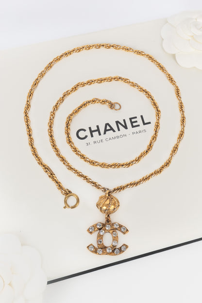 Collier cc Chanel