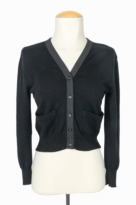Cardigan noir Chanel