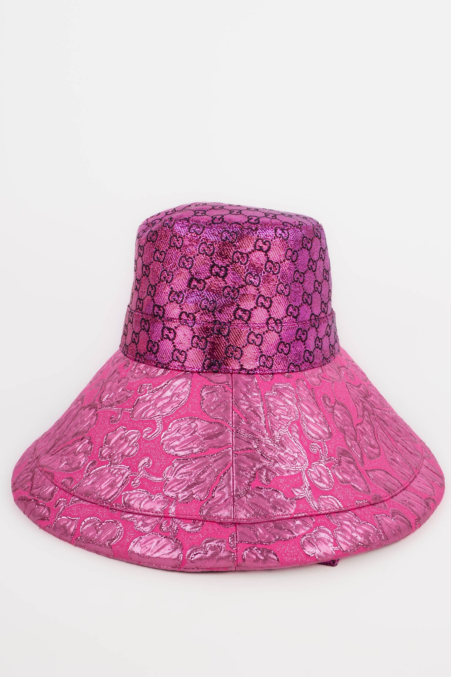 Chapeau rose Gucci