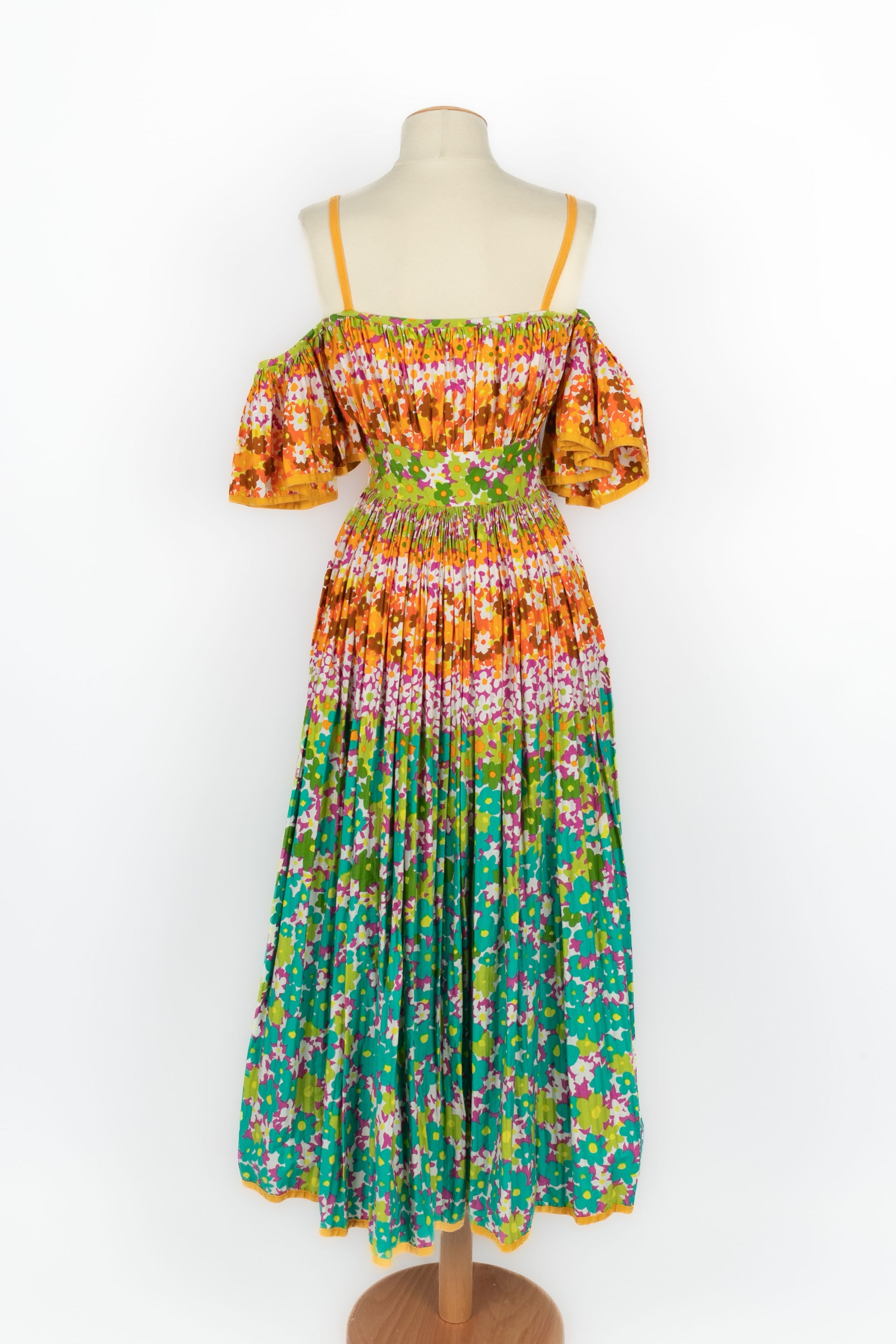 Robe fleurie Nina Ricci