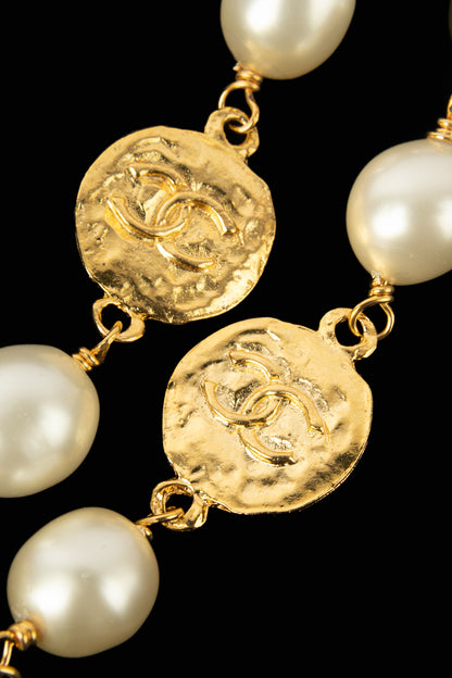 Collier de perles Chanel 