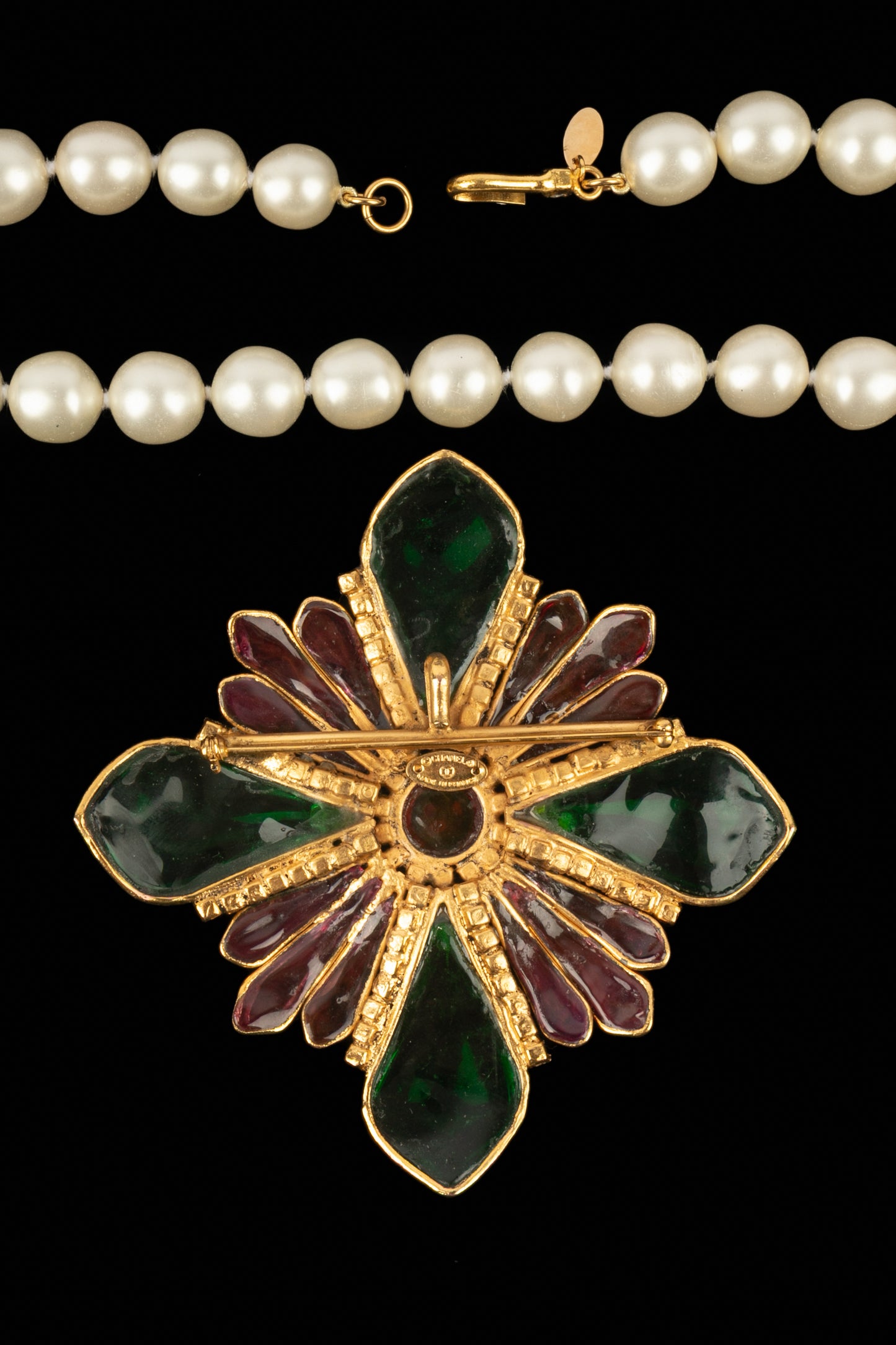 Collier pendentif Chanel