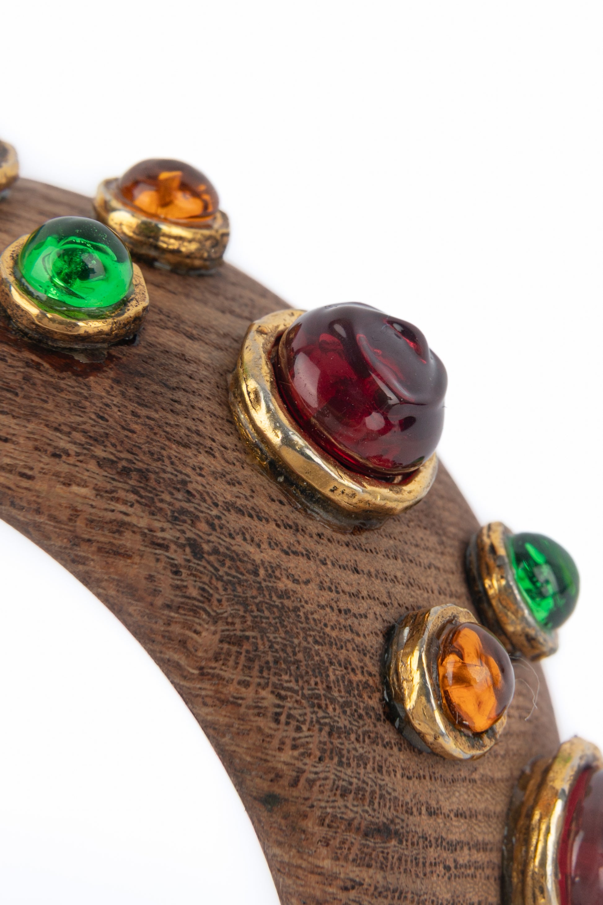 Bracelet en bois Chanel 1985