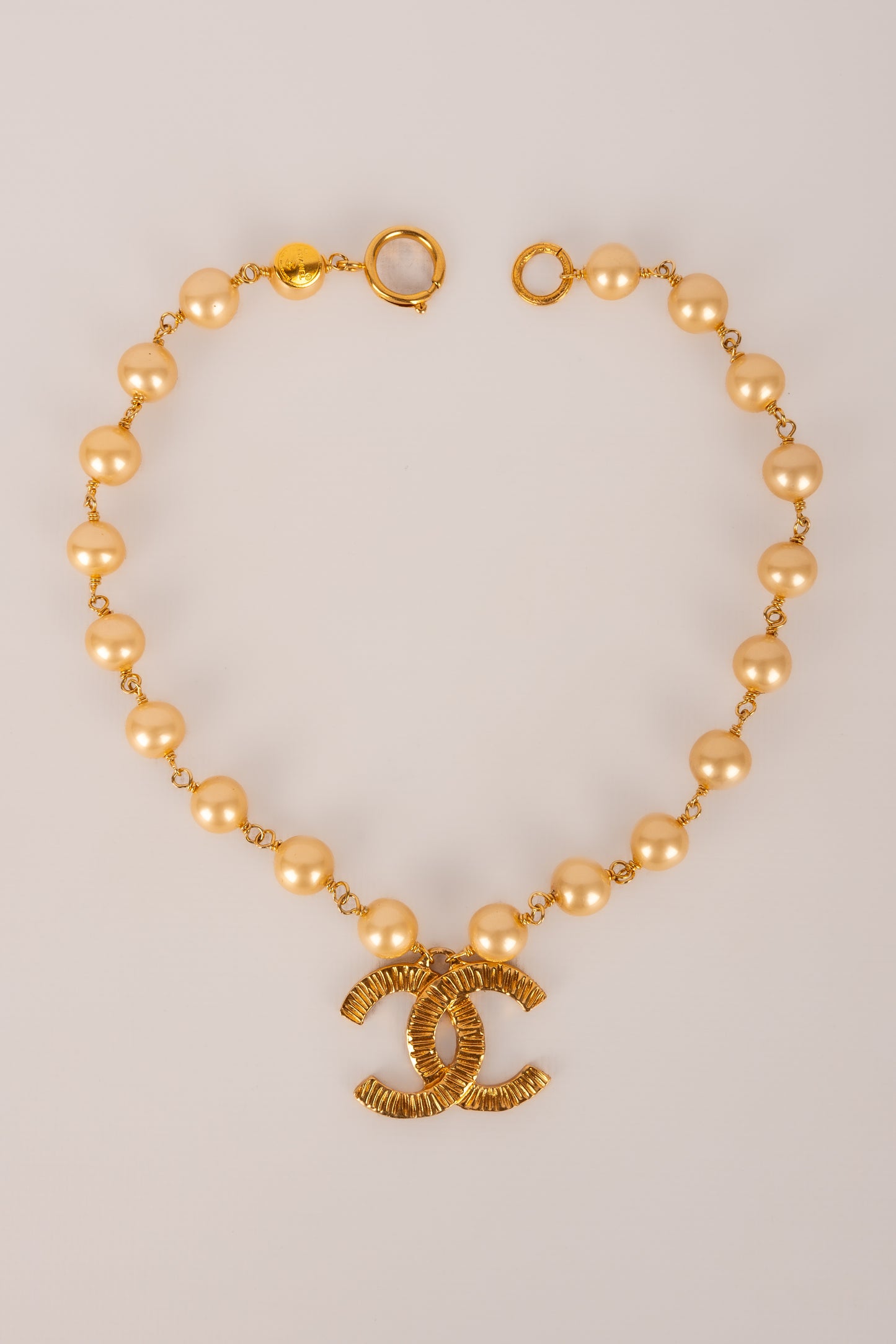 Collier cc Chanel