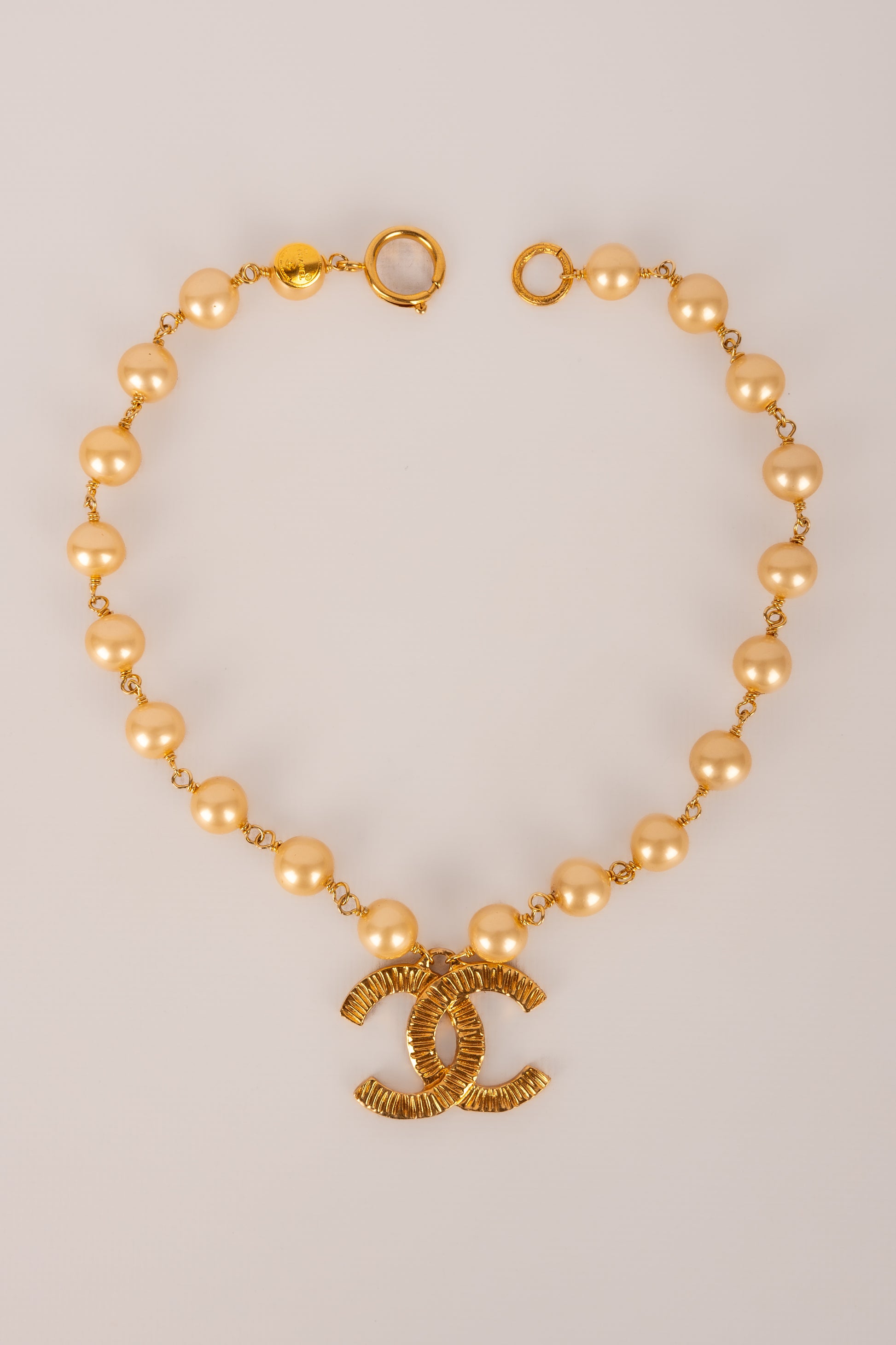 Collier cc Chanel