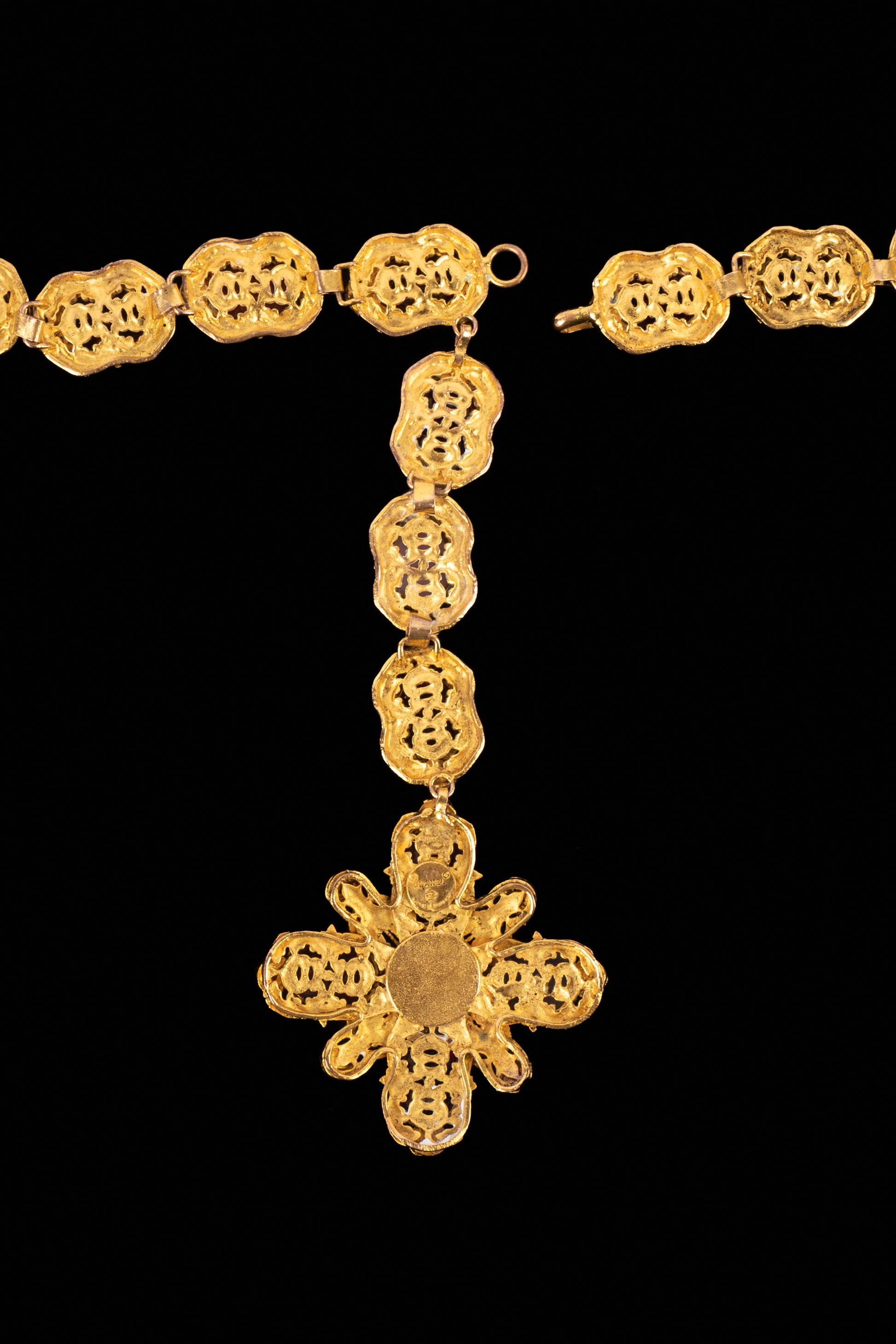 Collier crois Chanel Haute Couture