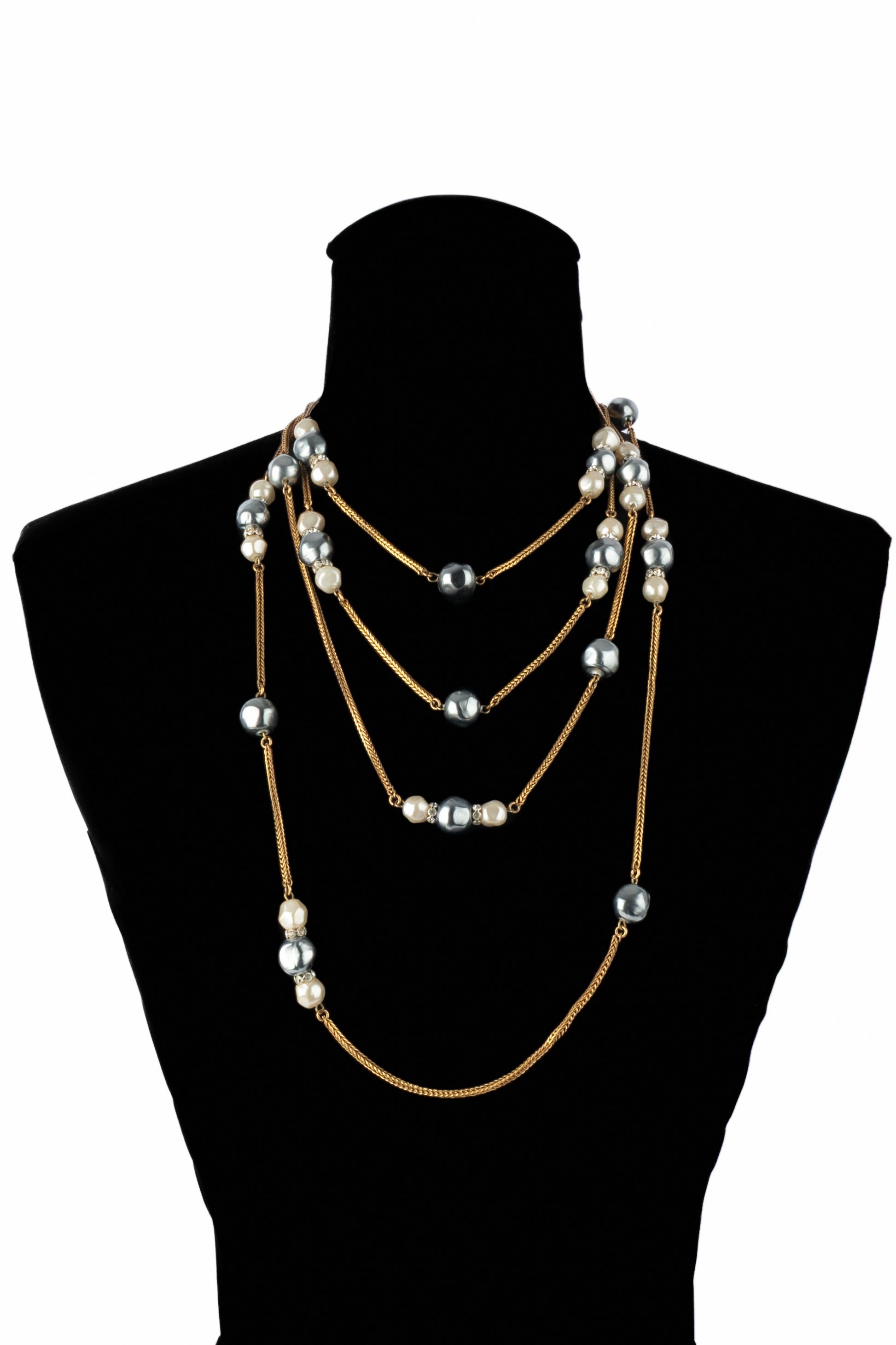Collier sautoir de perles Chanel