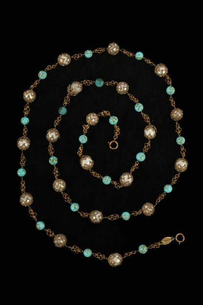 Collier sautoir Chanel époque Coco