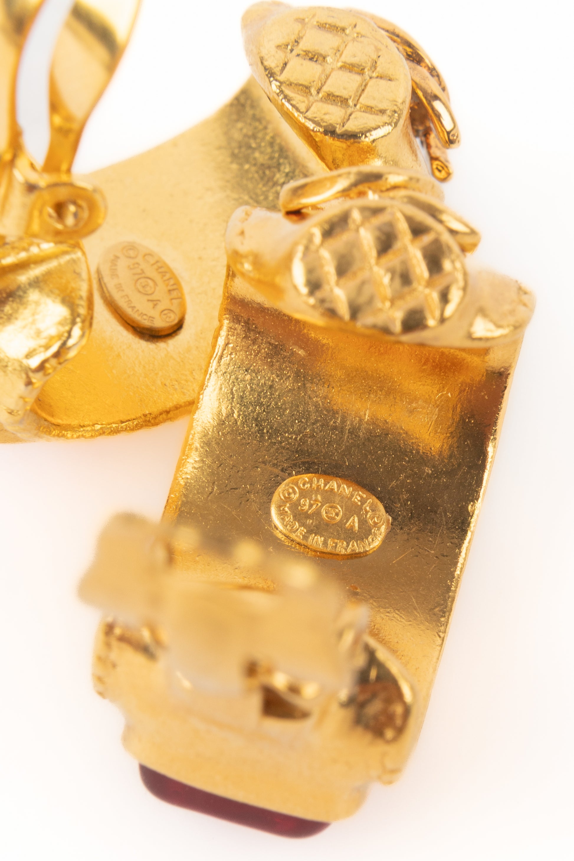 Boucles d'oreilles Chanel hiver 1997