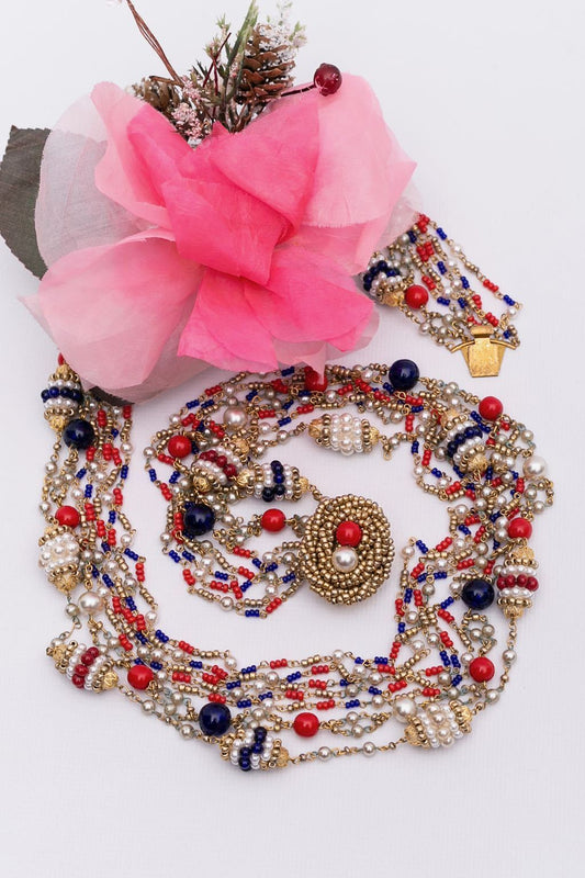 Collier de perles multicolores