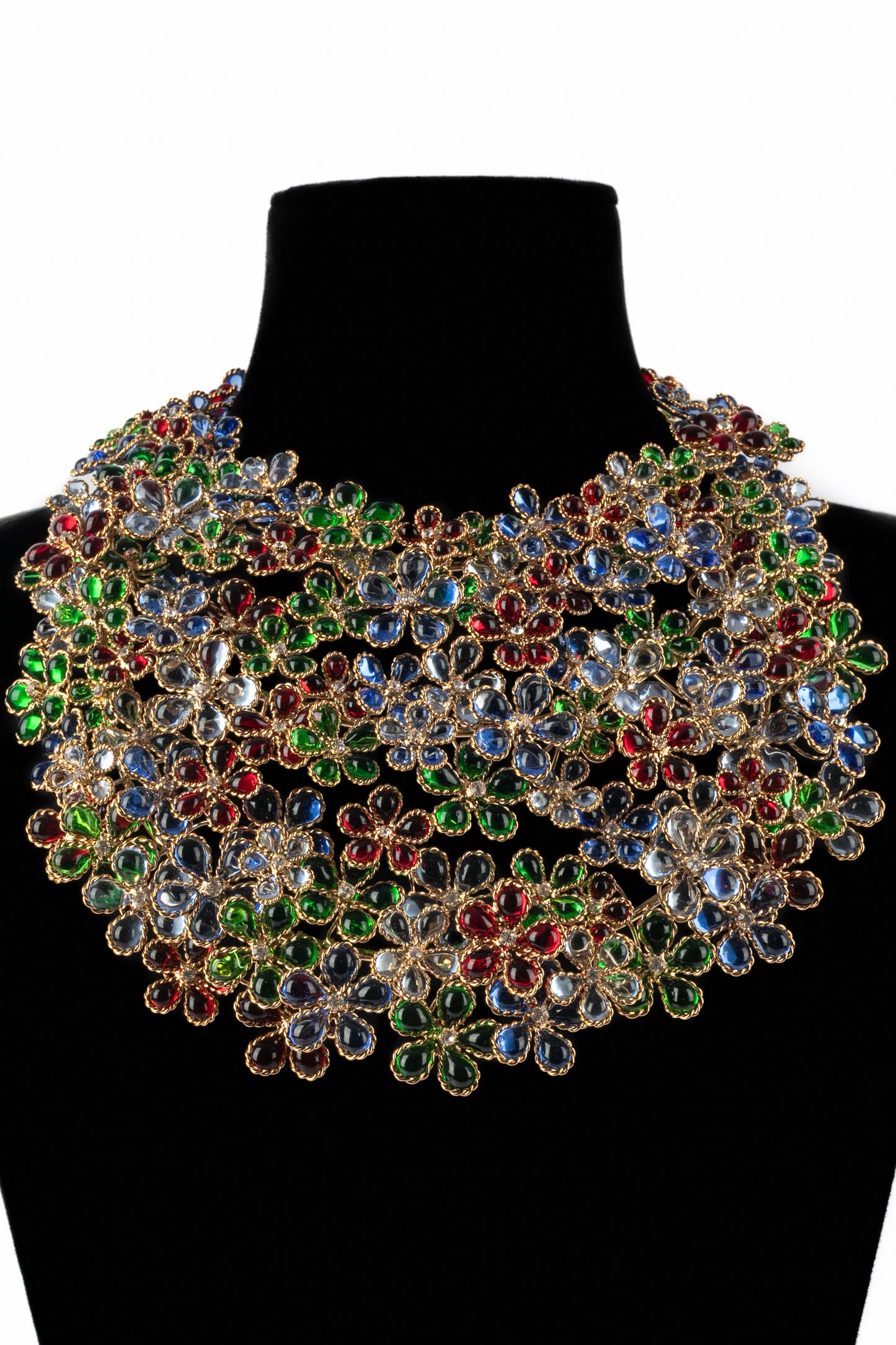 Collier plastron Augustine 