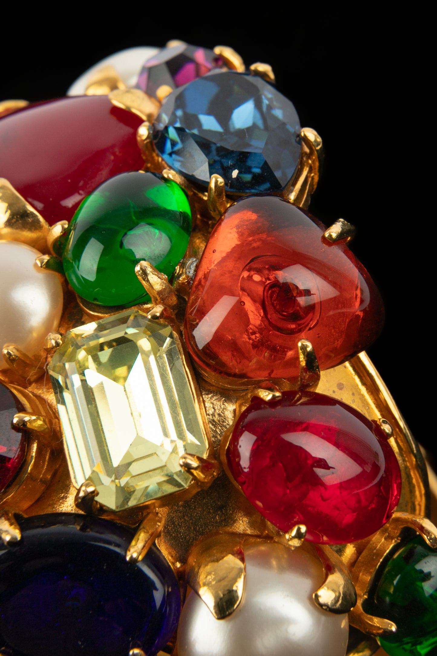 Bracelet manchette Chanel 1990's