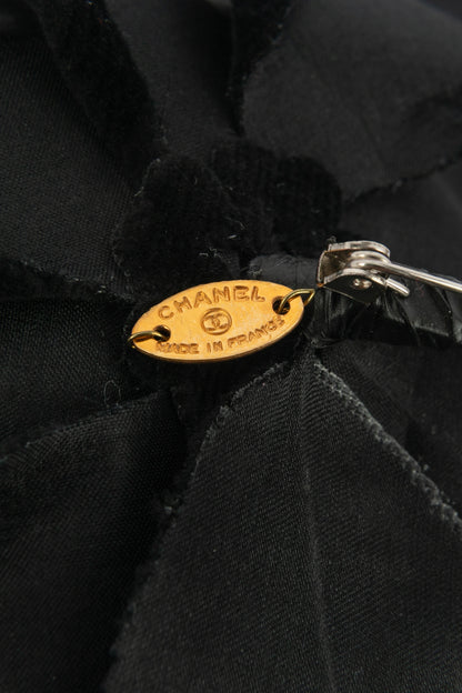 Broche camélia Chanel