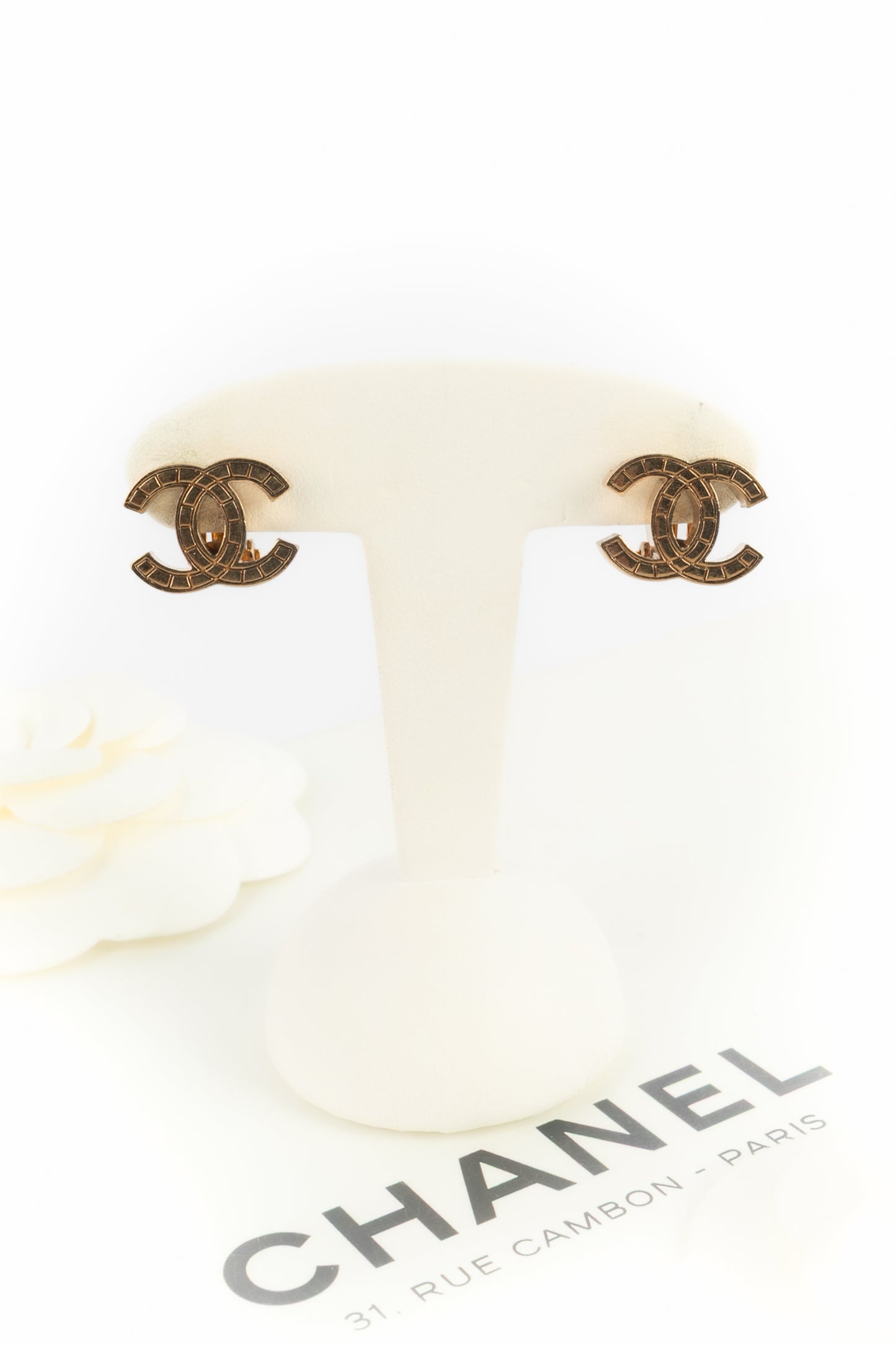 Boucles d'oreilles cc Chanel Hiver 2003