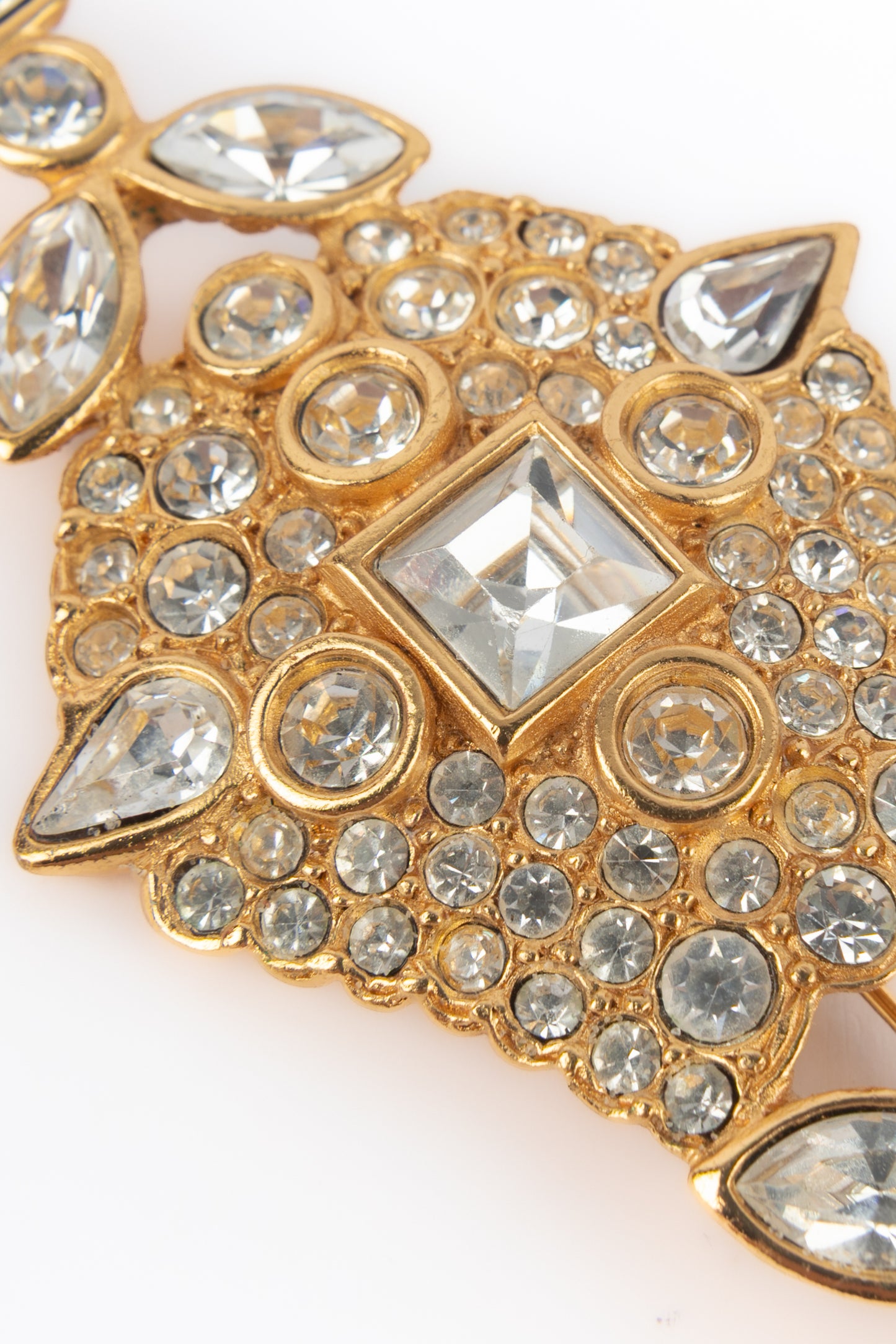 Broche Yves Saint Laurent 